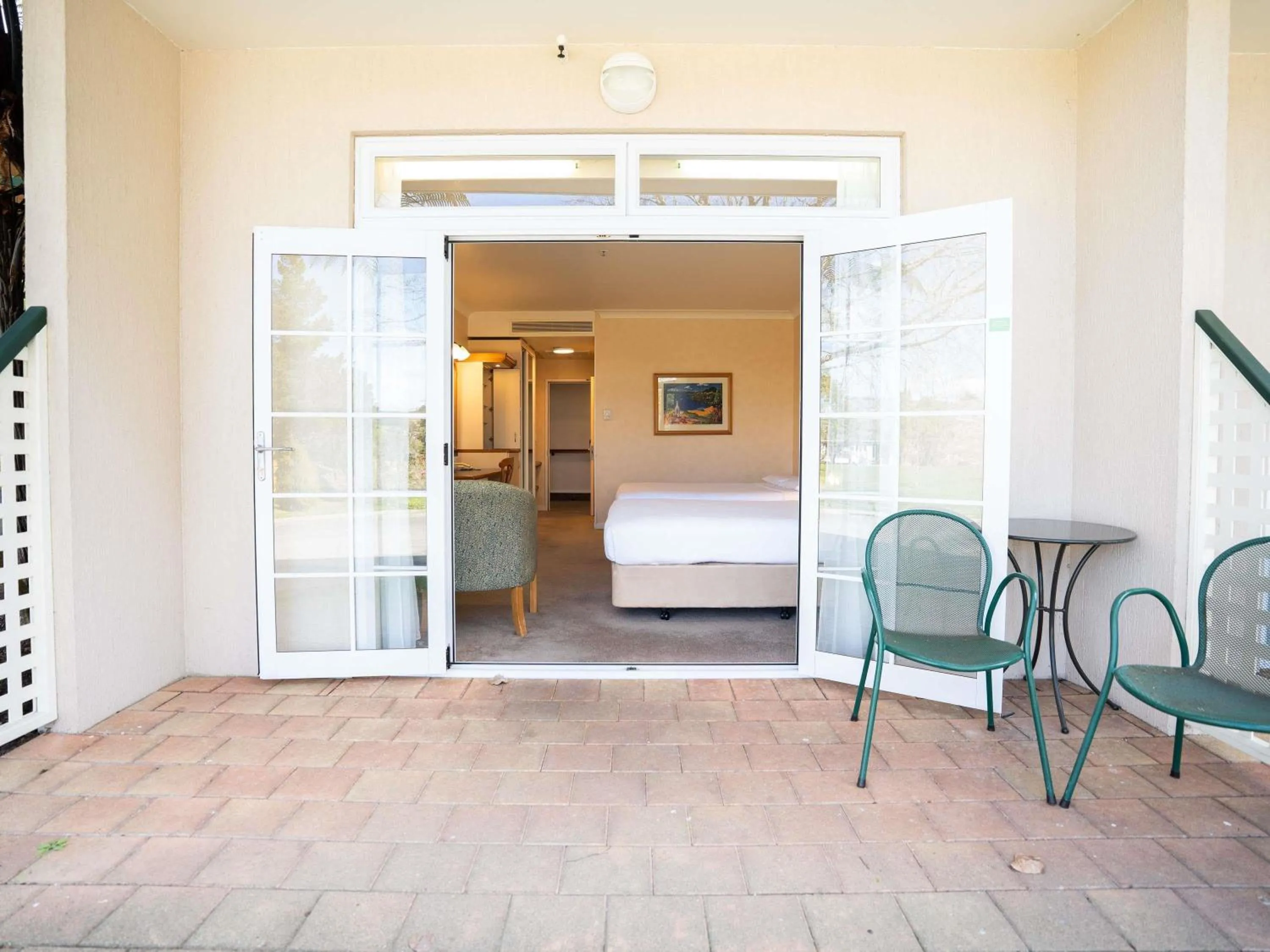Bedroom, Bed in Wairakei Resort Taupo