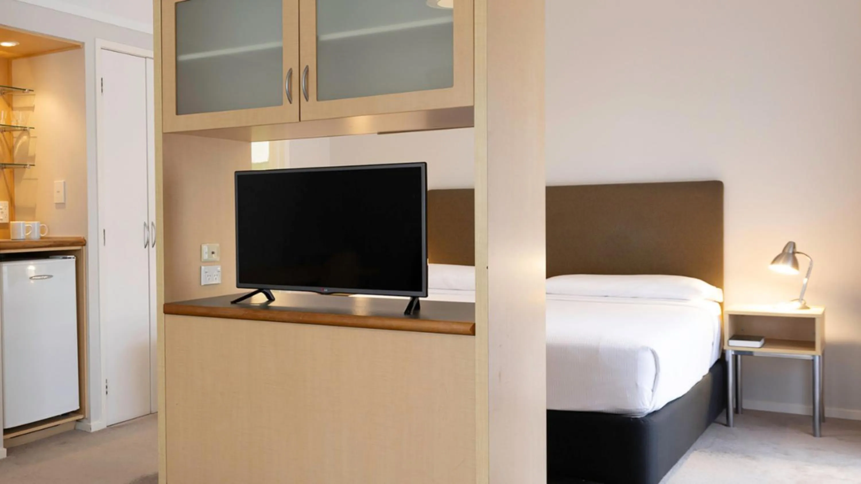 TV and multimedia, Bed in Wairakei Resort Taupo