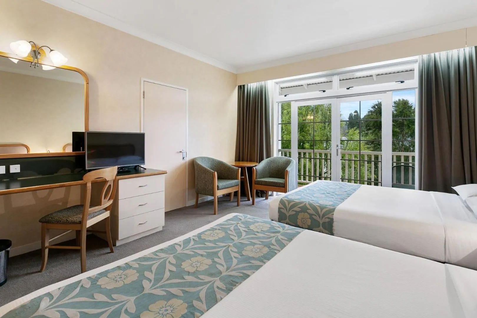 Tauhara Twin  in Wairakei Resort Taupo