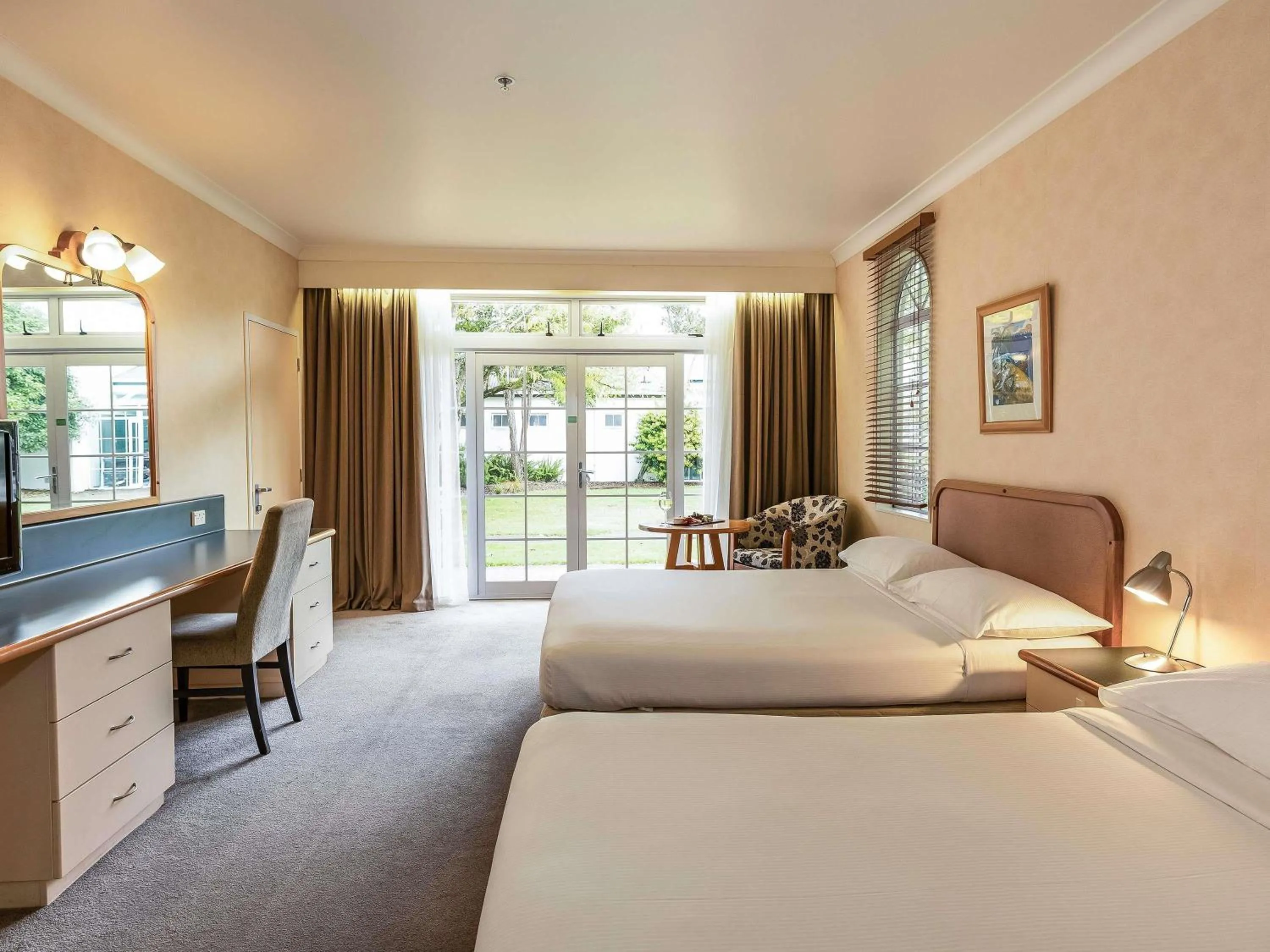 Bedroom, Bed in Wairakei Resort Taupo