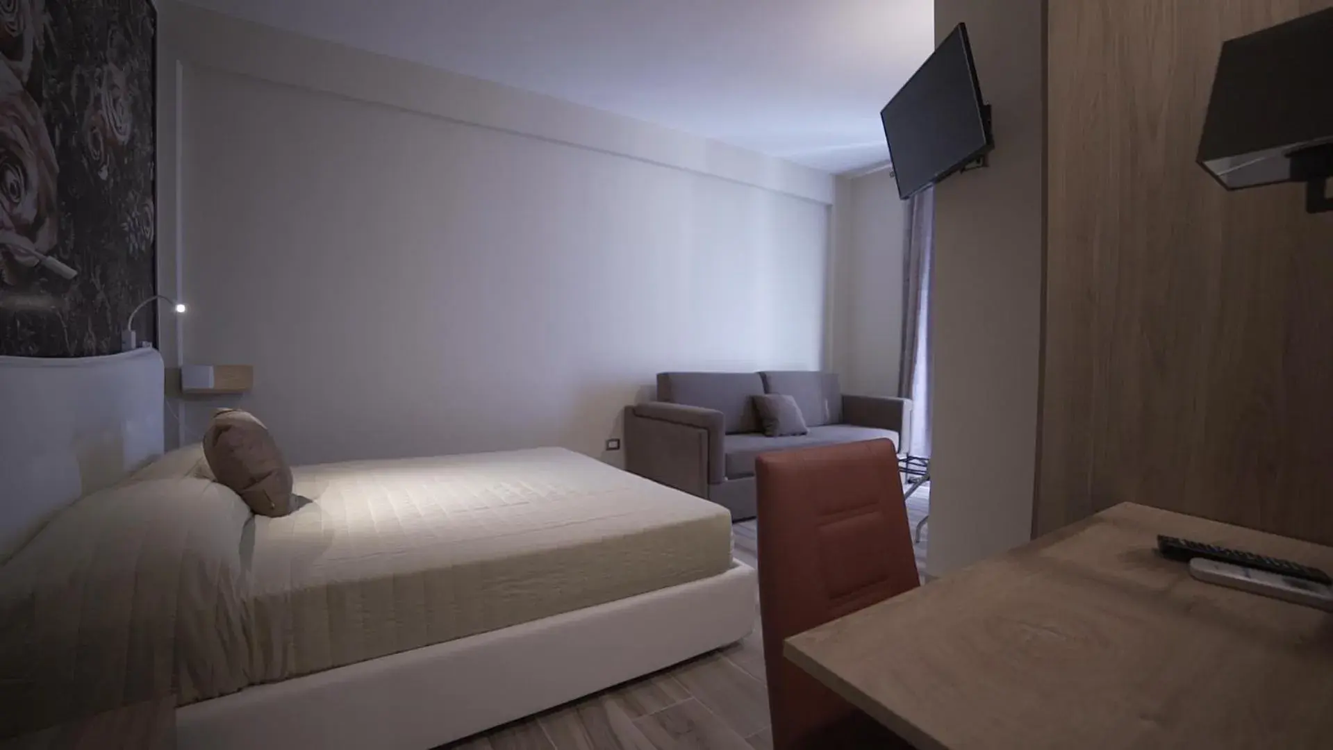 Junior Suite with Balcony in Hotel Royal - Beauty & Spa Junior Suite with Balcony in Hotel Royal - Beauty & Spa