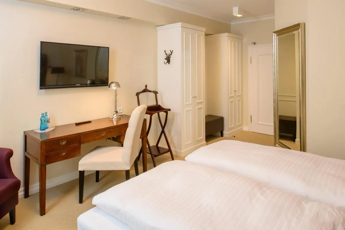 Bed in Landhotel Donner