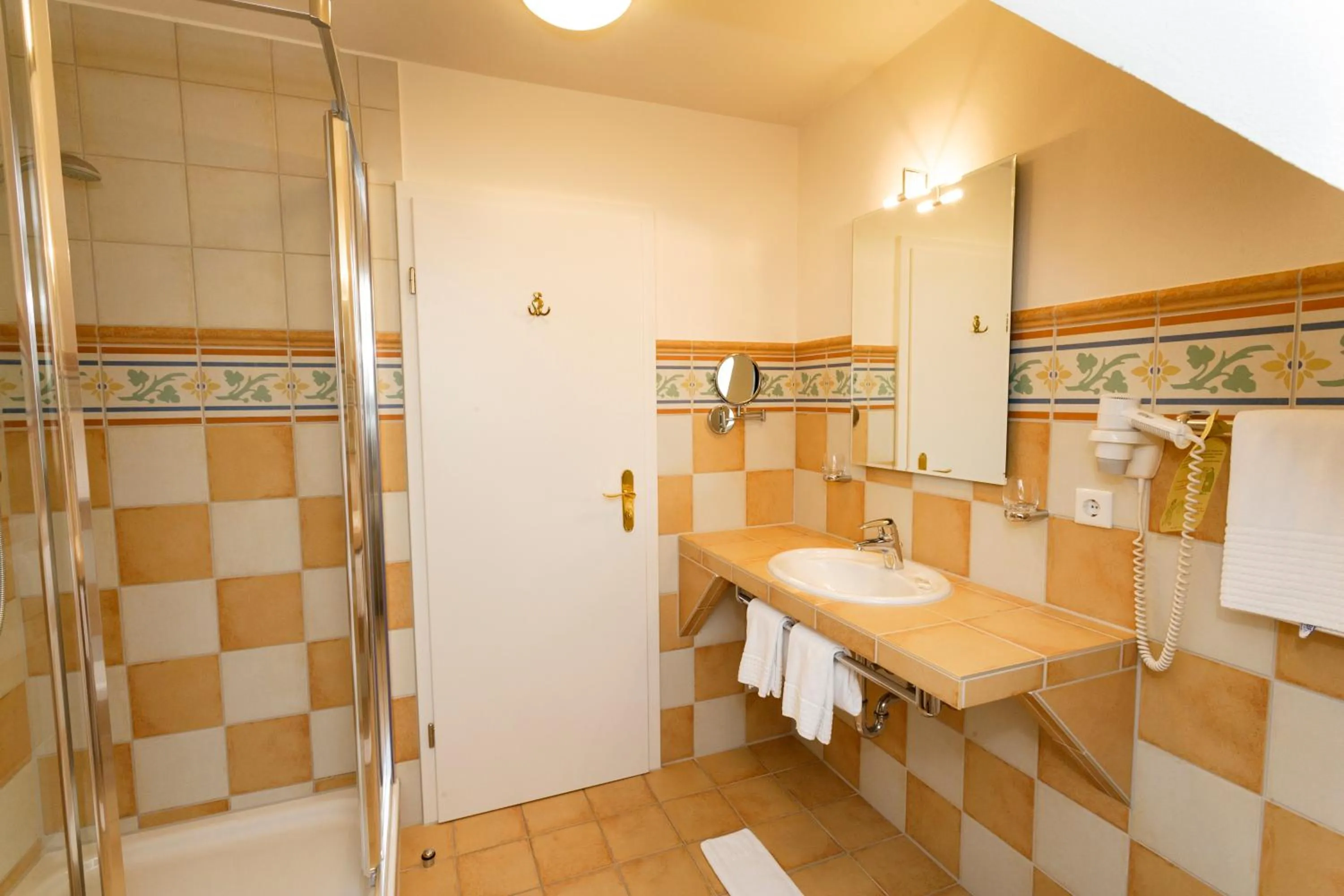 Bathroom in Landhotel Donner