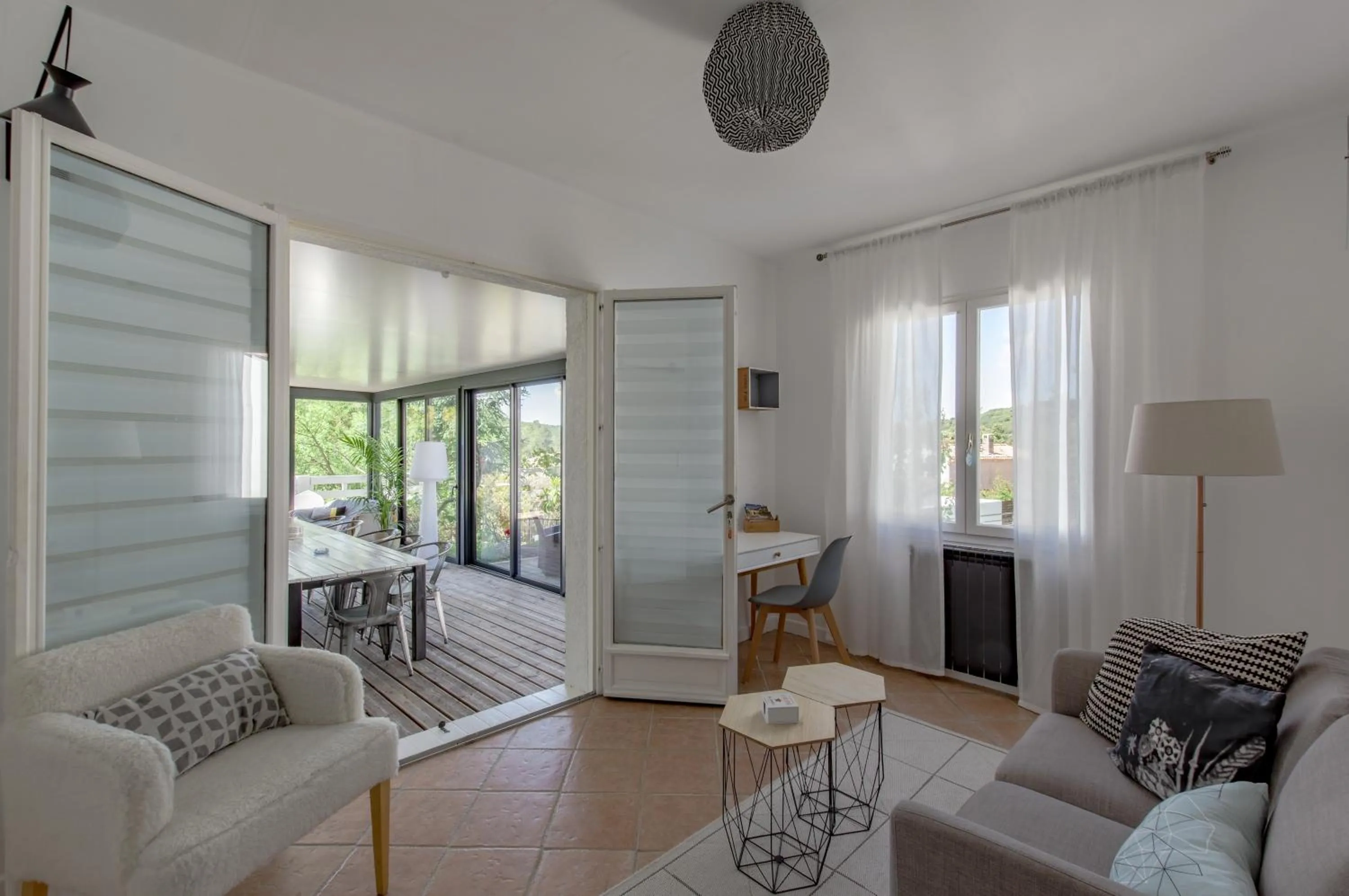 Living room in Mise en Scène