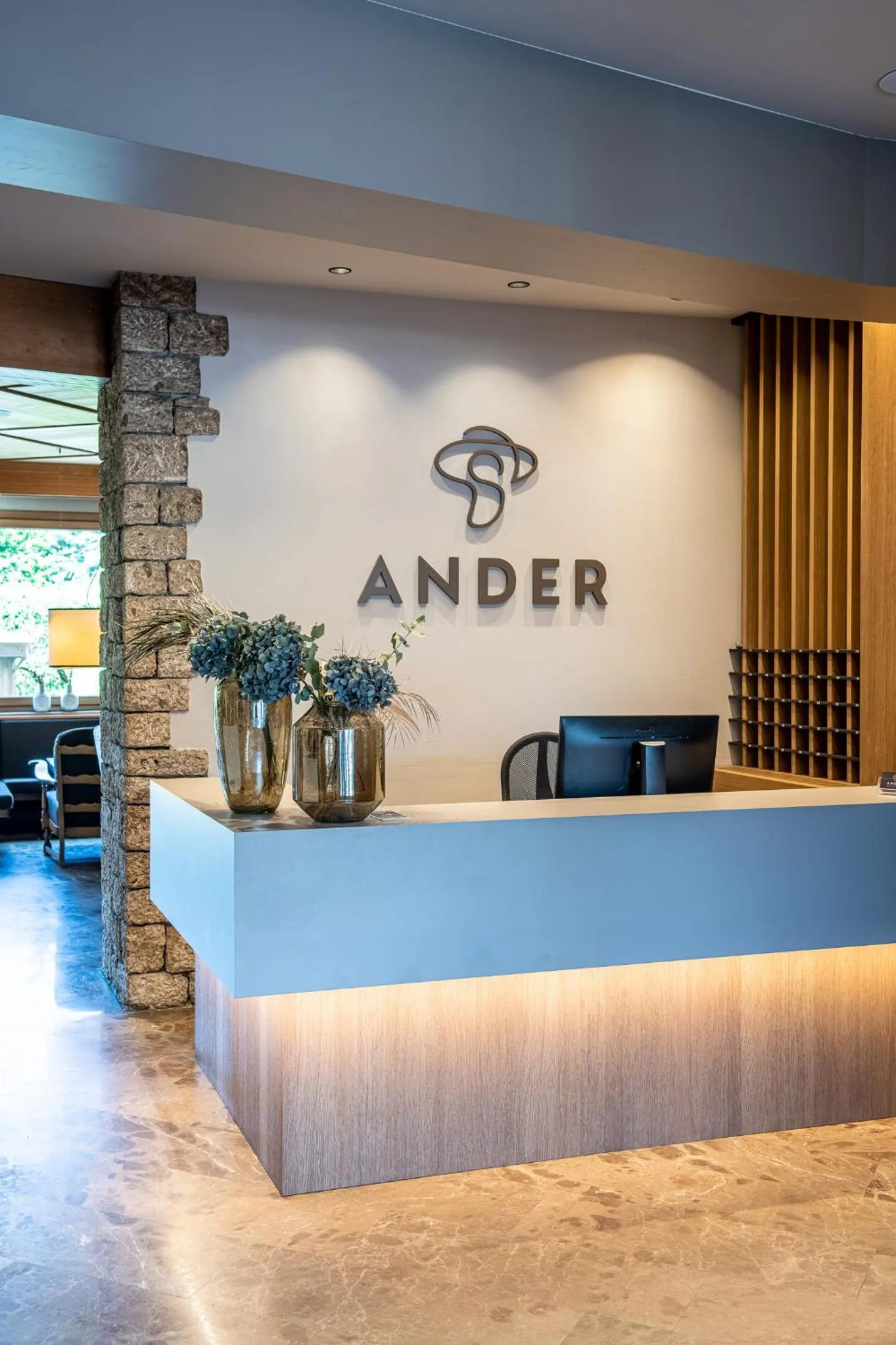 Lobby or reception in Hotel ANDER