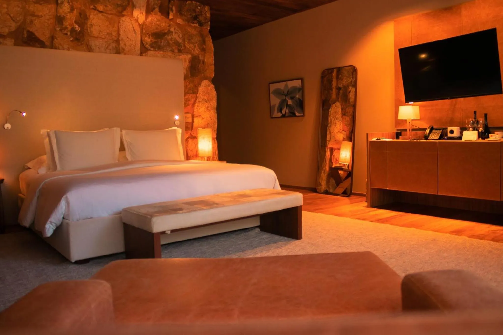 Photo of the whole room, Bed in Botanique Hotel Experience - Campos do Jordão