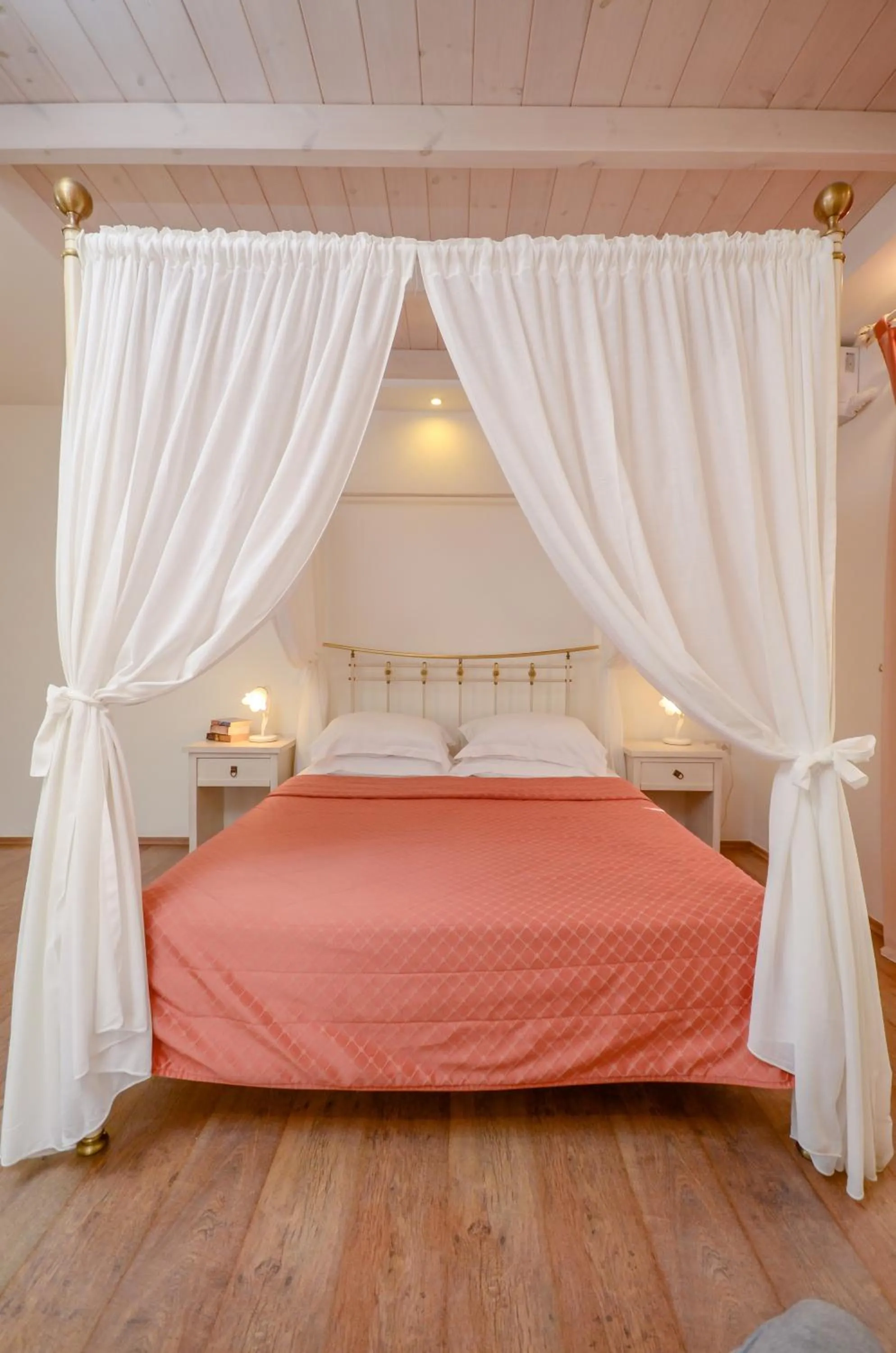 Bedroom, Bed in Aeolis Boutique Hotel