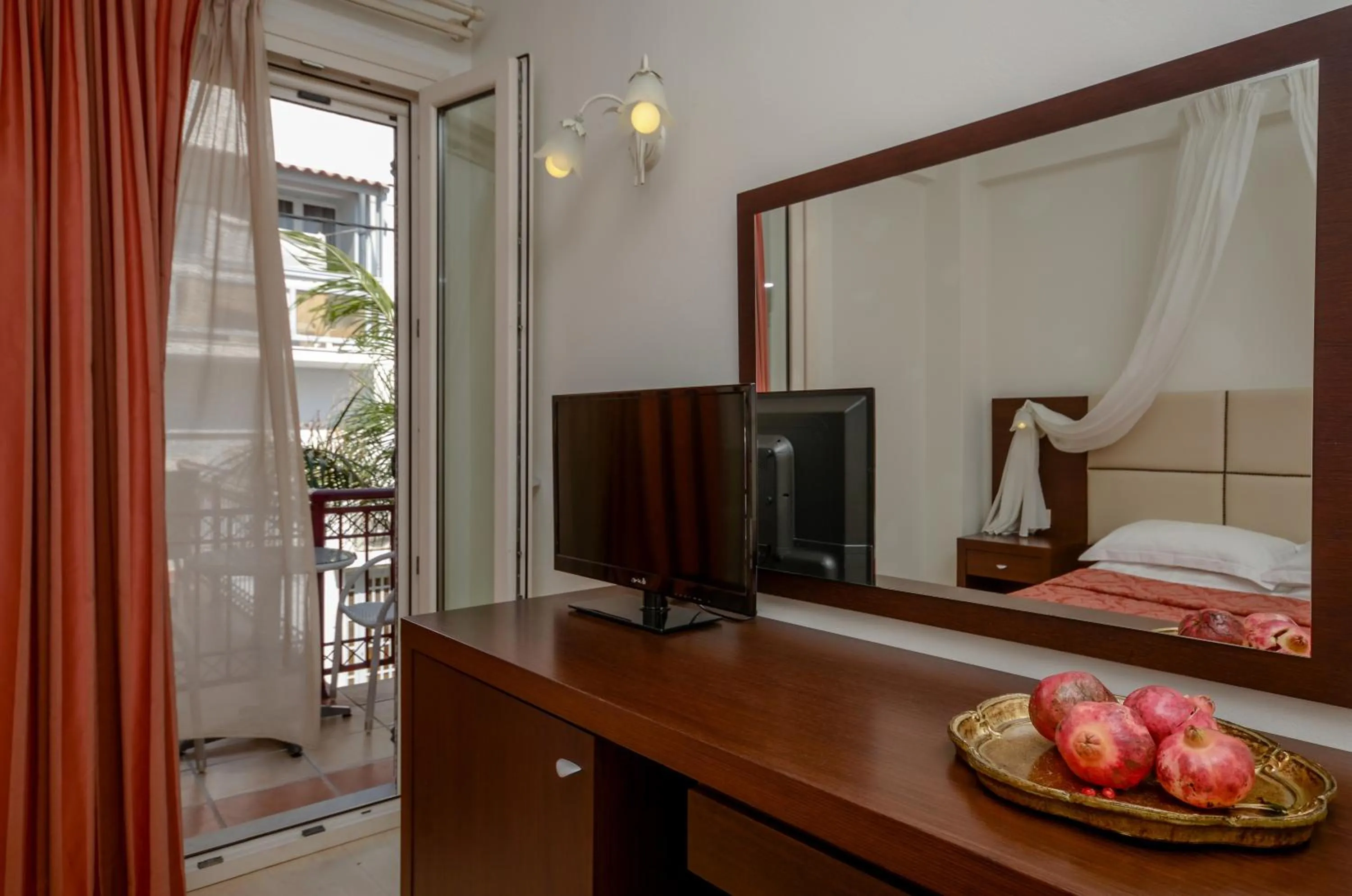 TV and multimedia, Bed in Aeolis Boutique Hotel