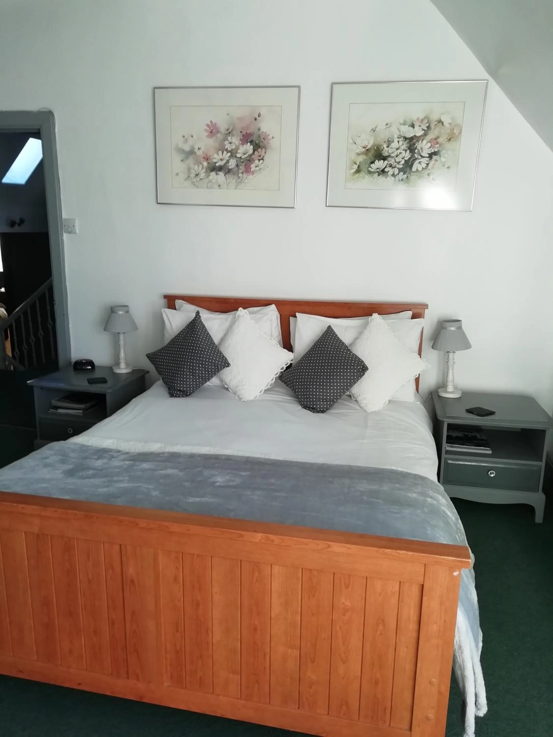 Bed in Argyle Guest House