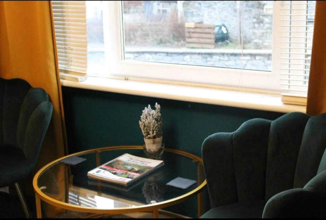 Living room in Argyle Guest House