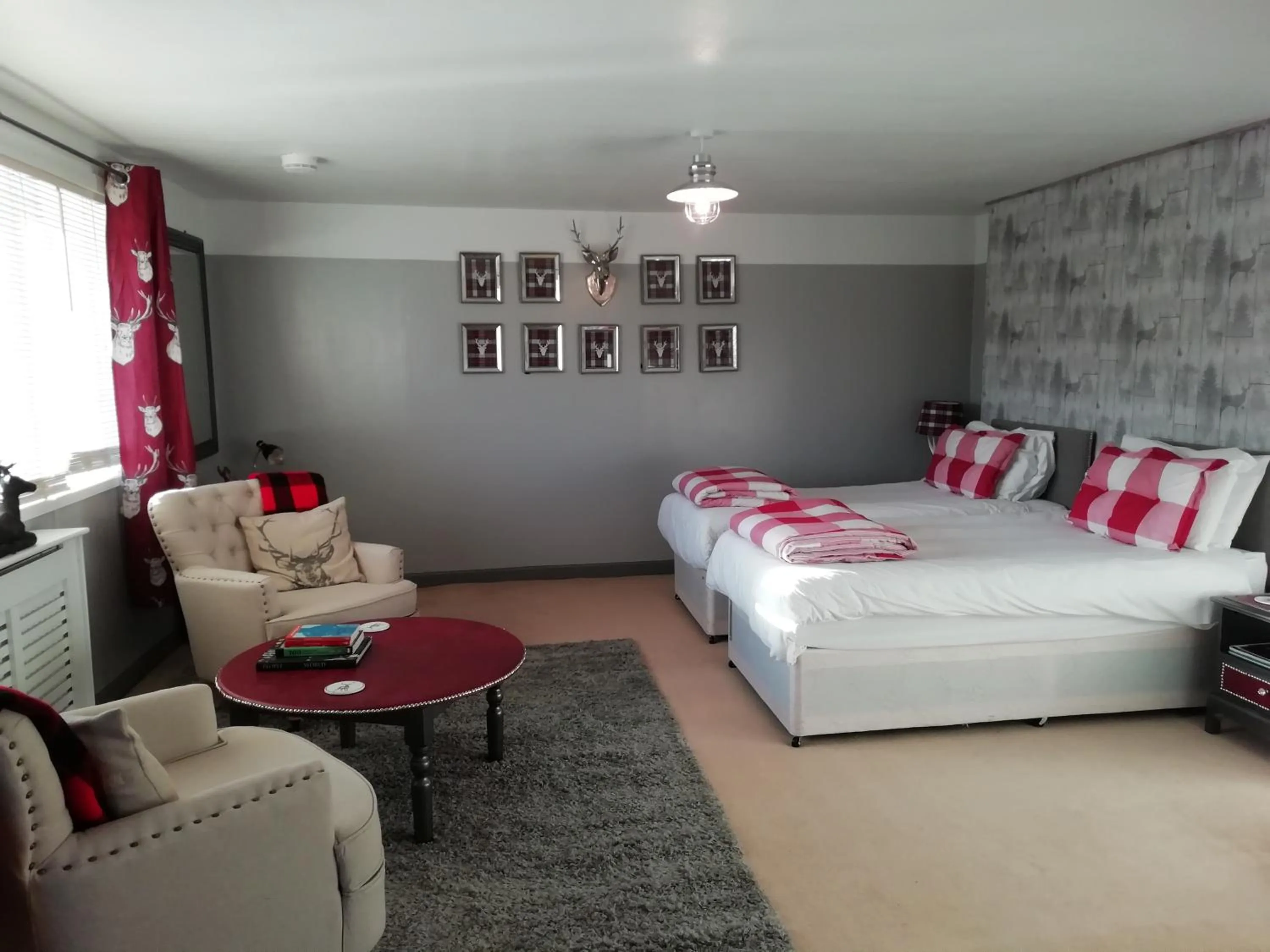 Bed in Argyle Guest House