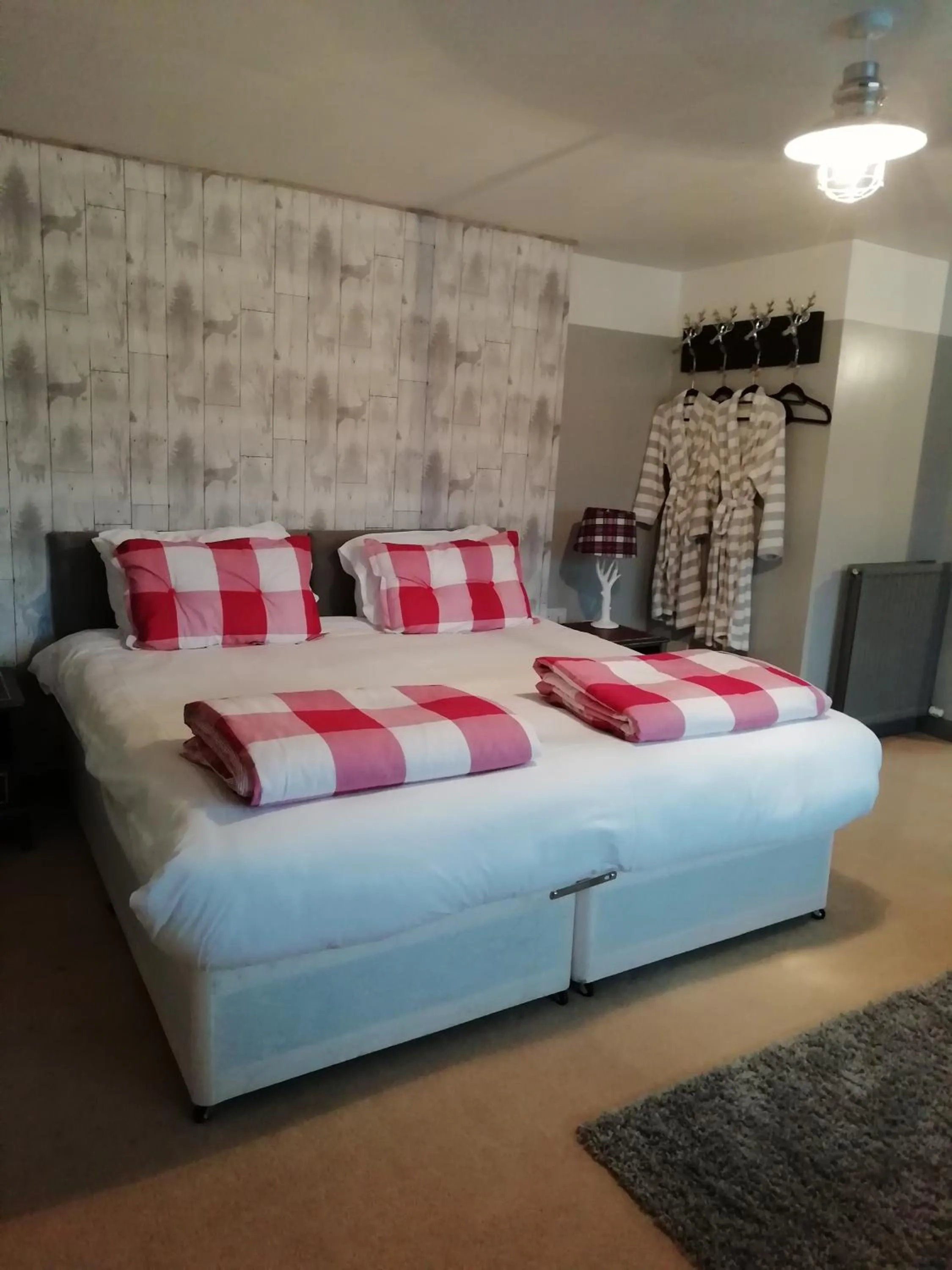 Bed in Argyle Guest House