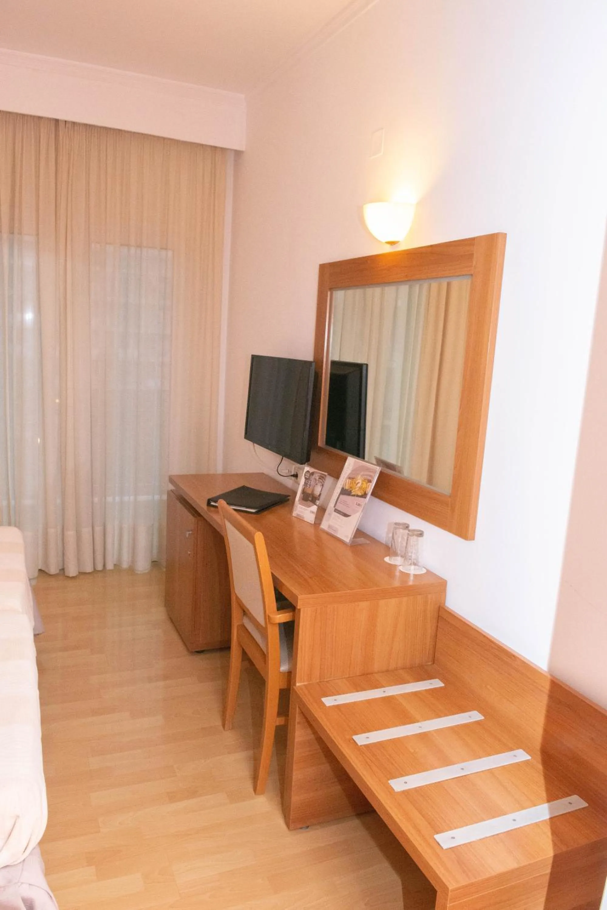 TV and multimedia in Leto Boutique Hotel Agrinio