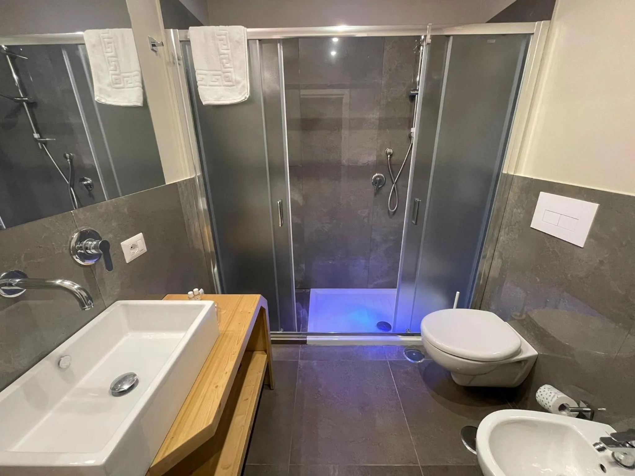 Be Italian Flat Bovio