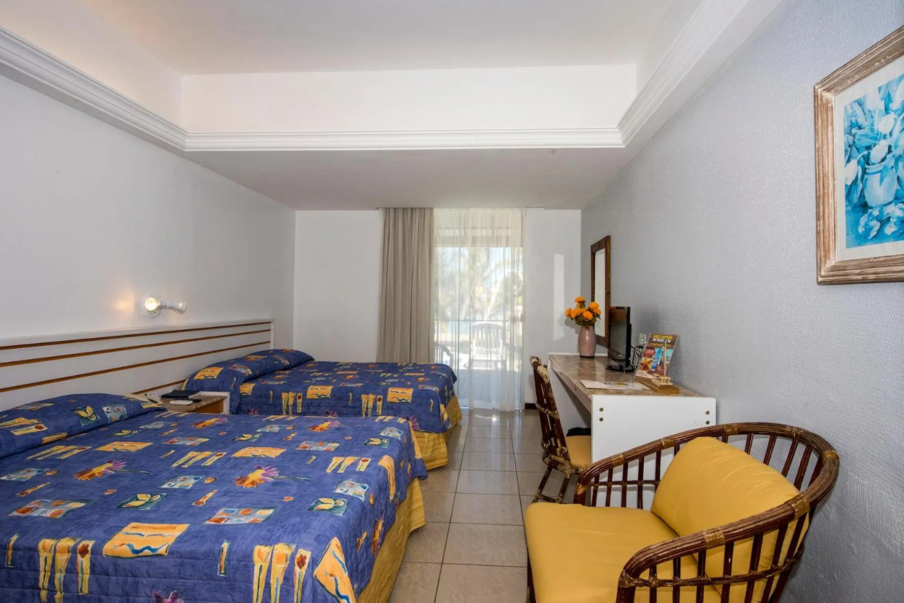 Photo of the whole room, Bed in Hotel Marsol Beach Resort