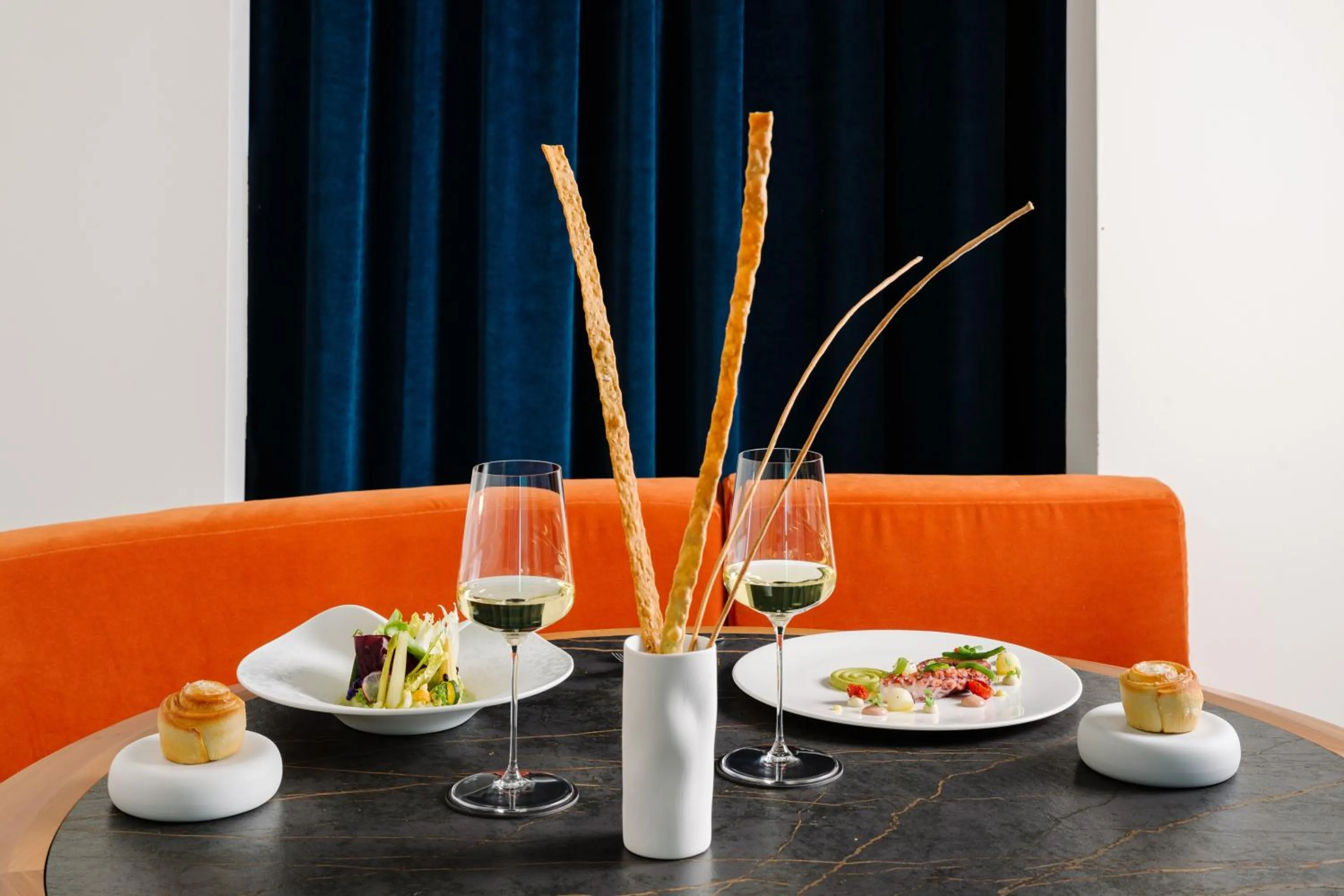 Restaurant/places to eat in Hotel Royal Victoria, by R Collection Hotels