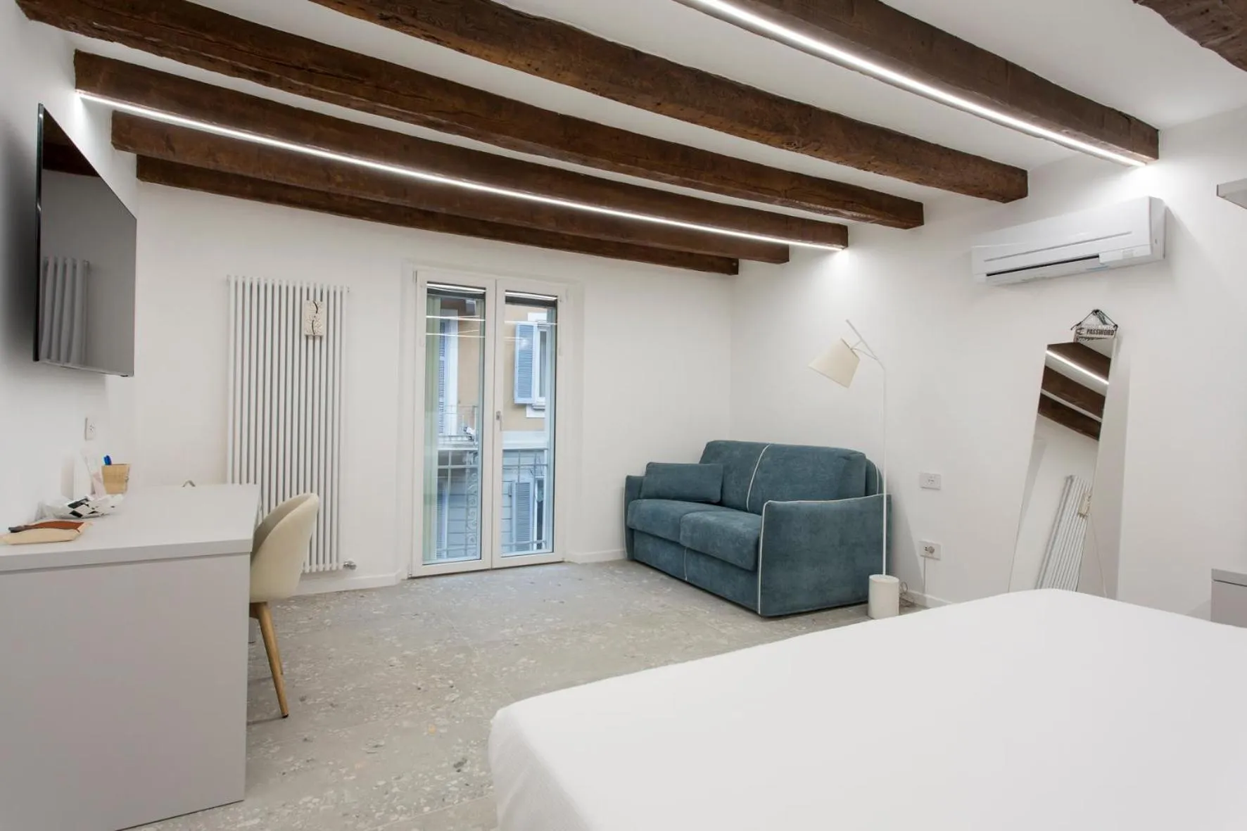 Bedroom, Bed in Moscova Luxury B&B