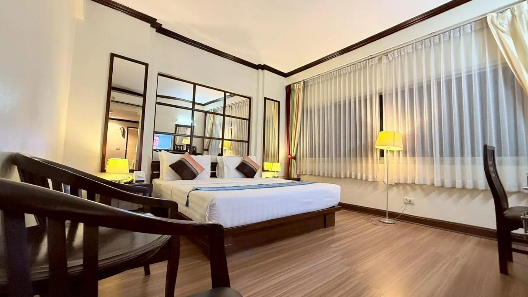 Photo of the whole room, Bed in Grand Business Inn