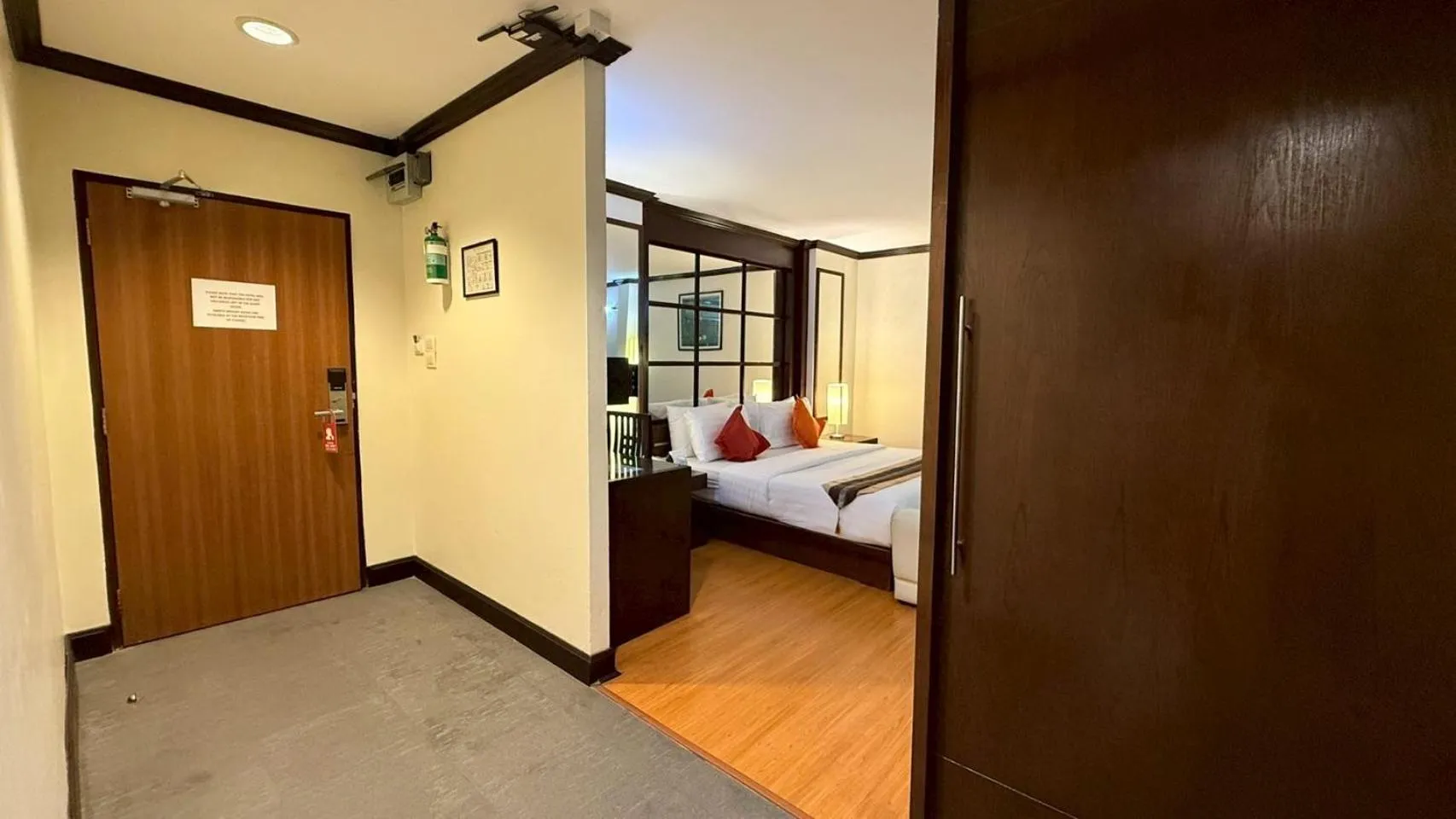 Bedroom, Bed in Grand Business Inn