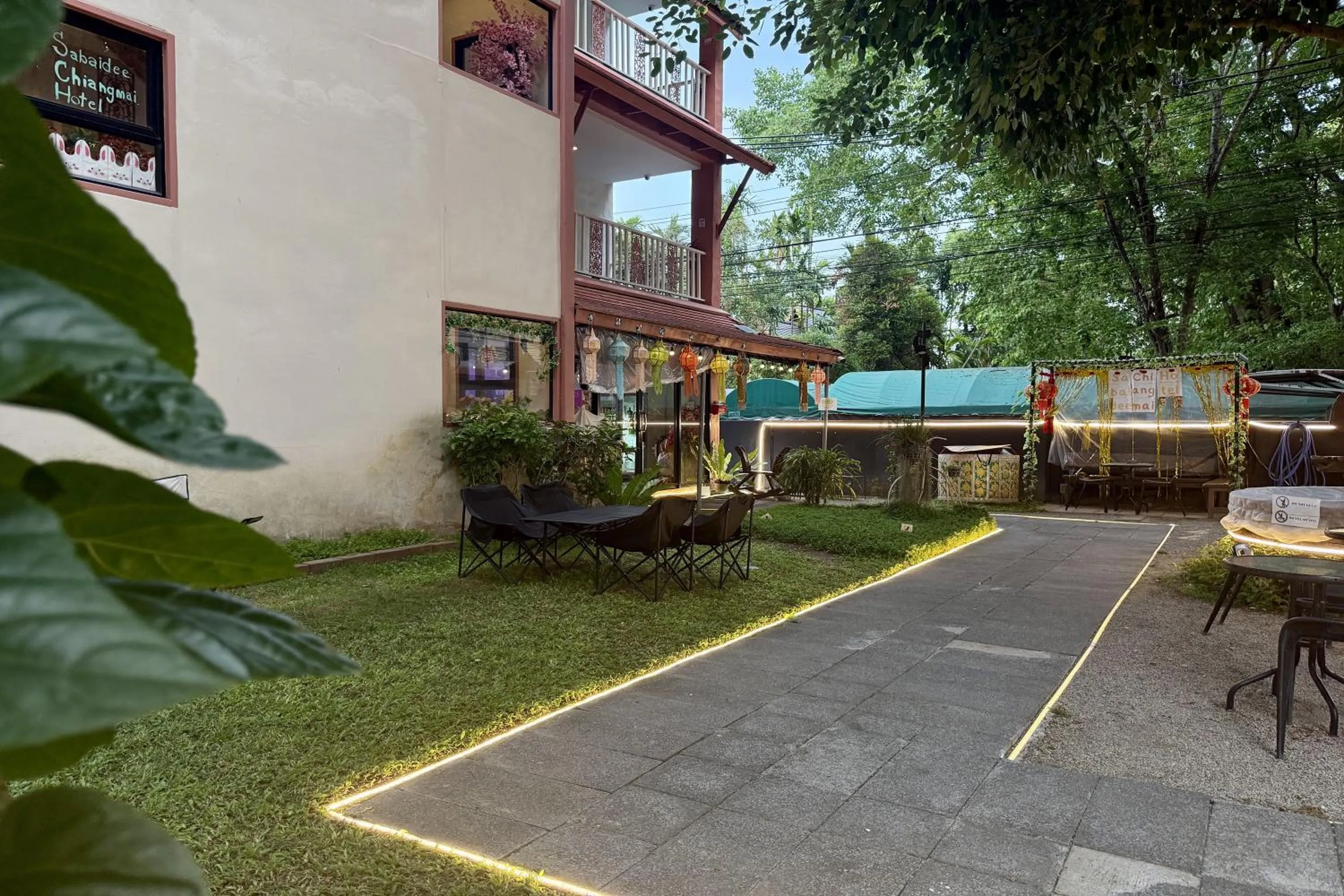 Property building in Sabaidee Chiangmai Hotel