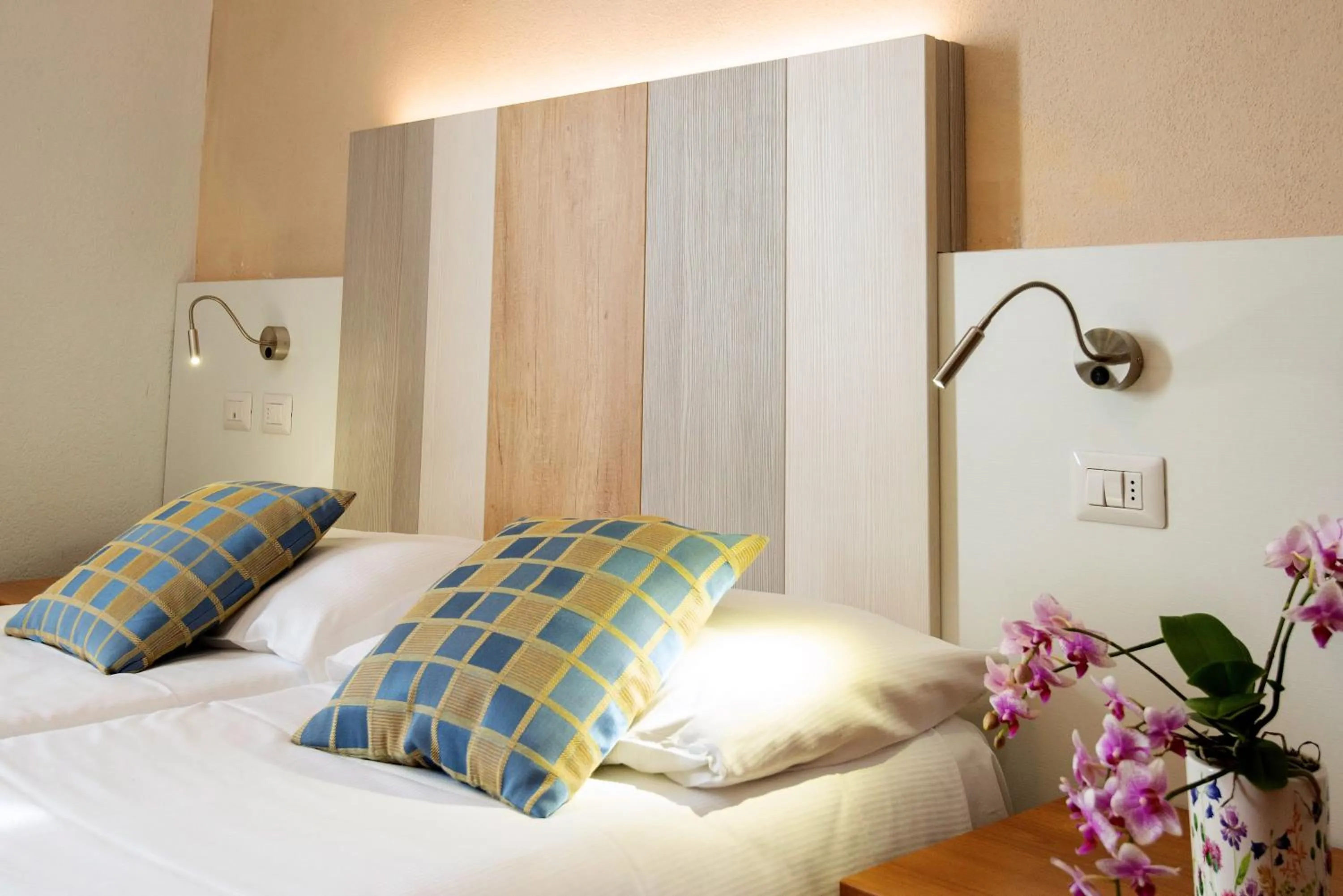 Bed in Albergo Pesce D'oro