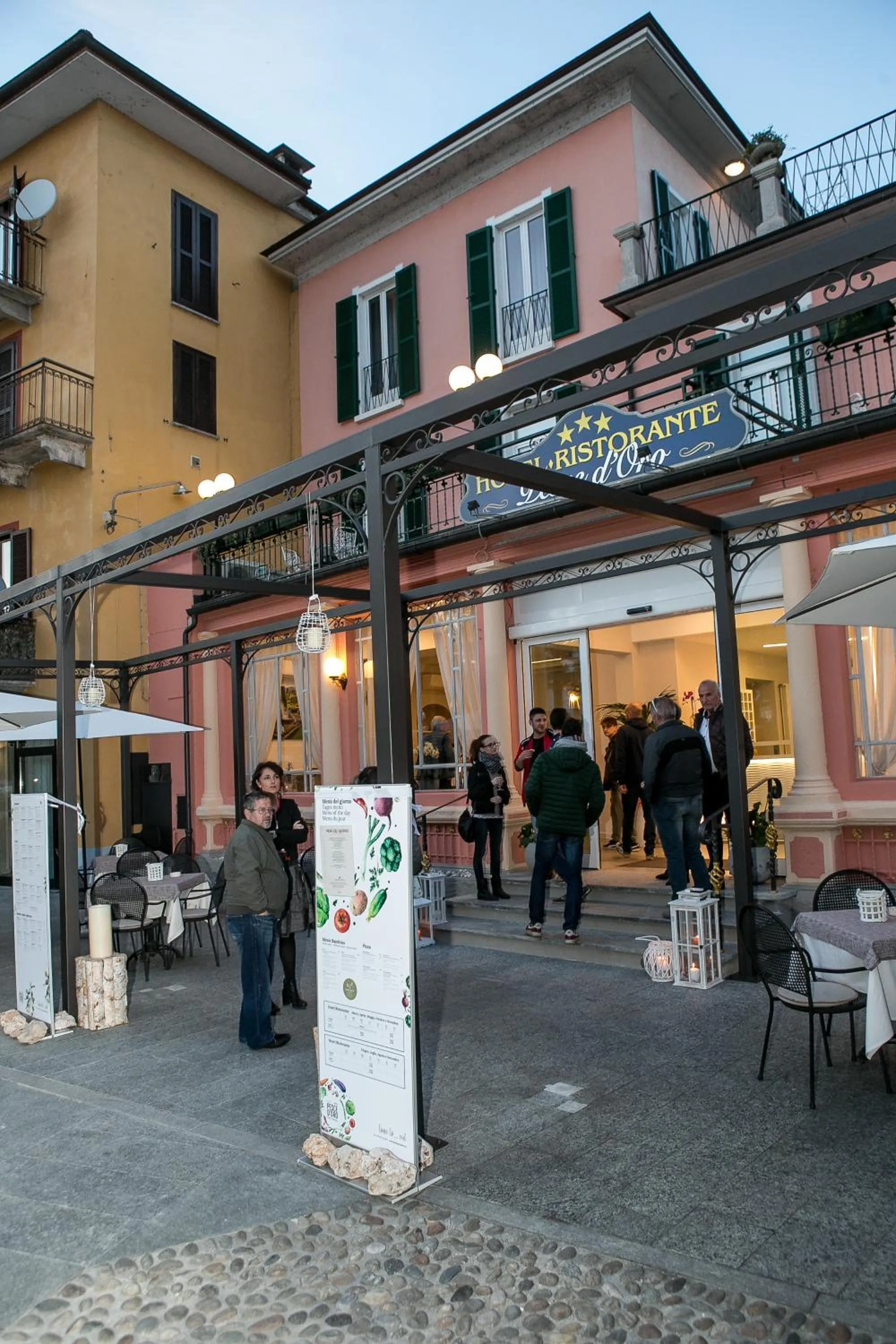 Facade/entrance in Albergo Pesce D'oro