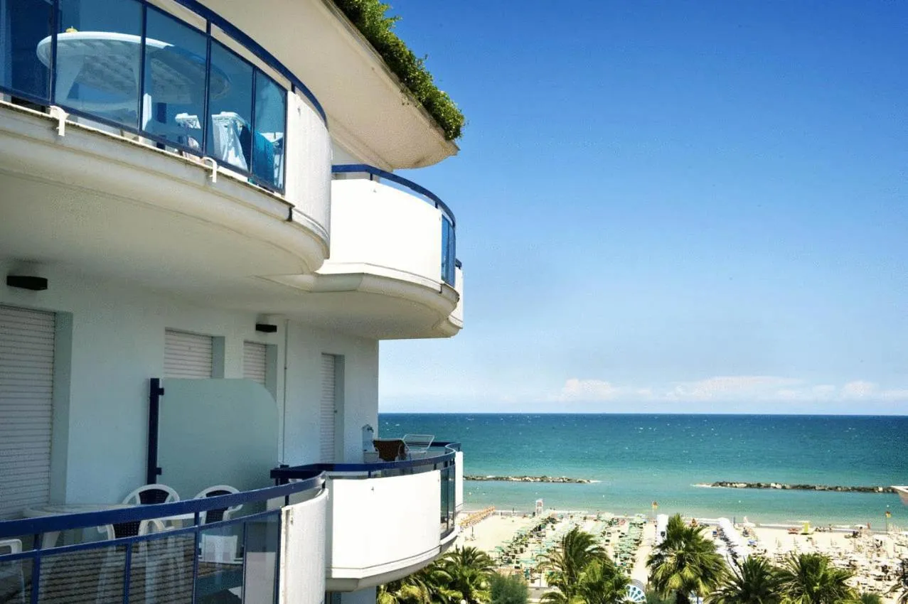 Property building in Residence Oltremare