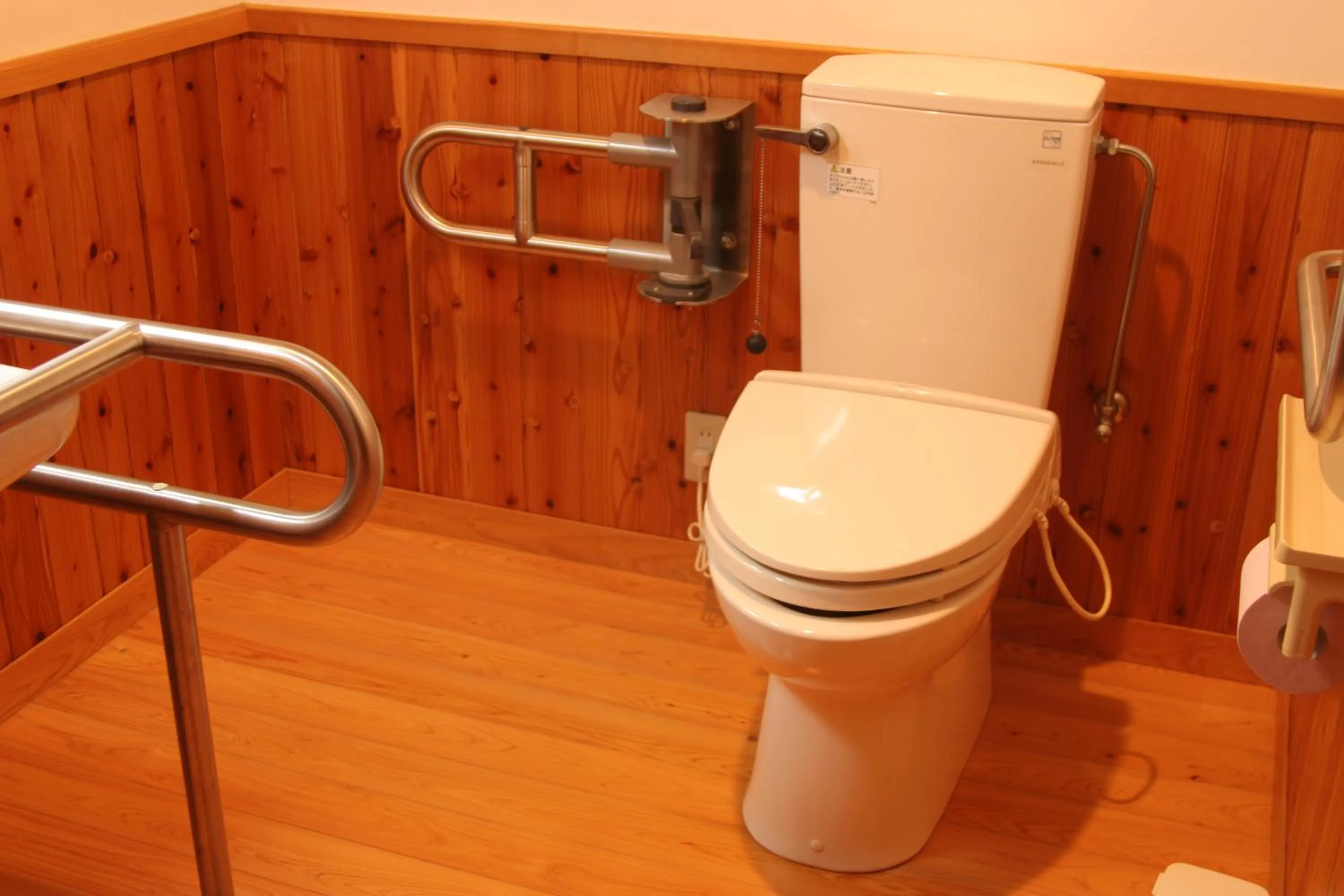 Toilet in Shokinkan