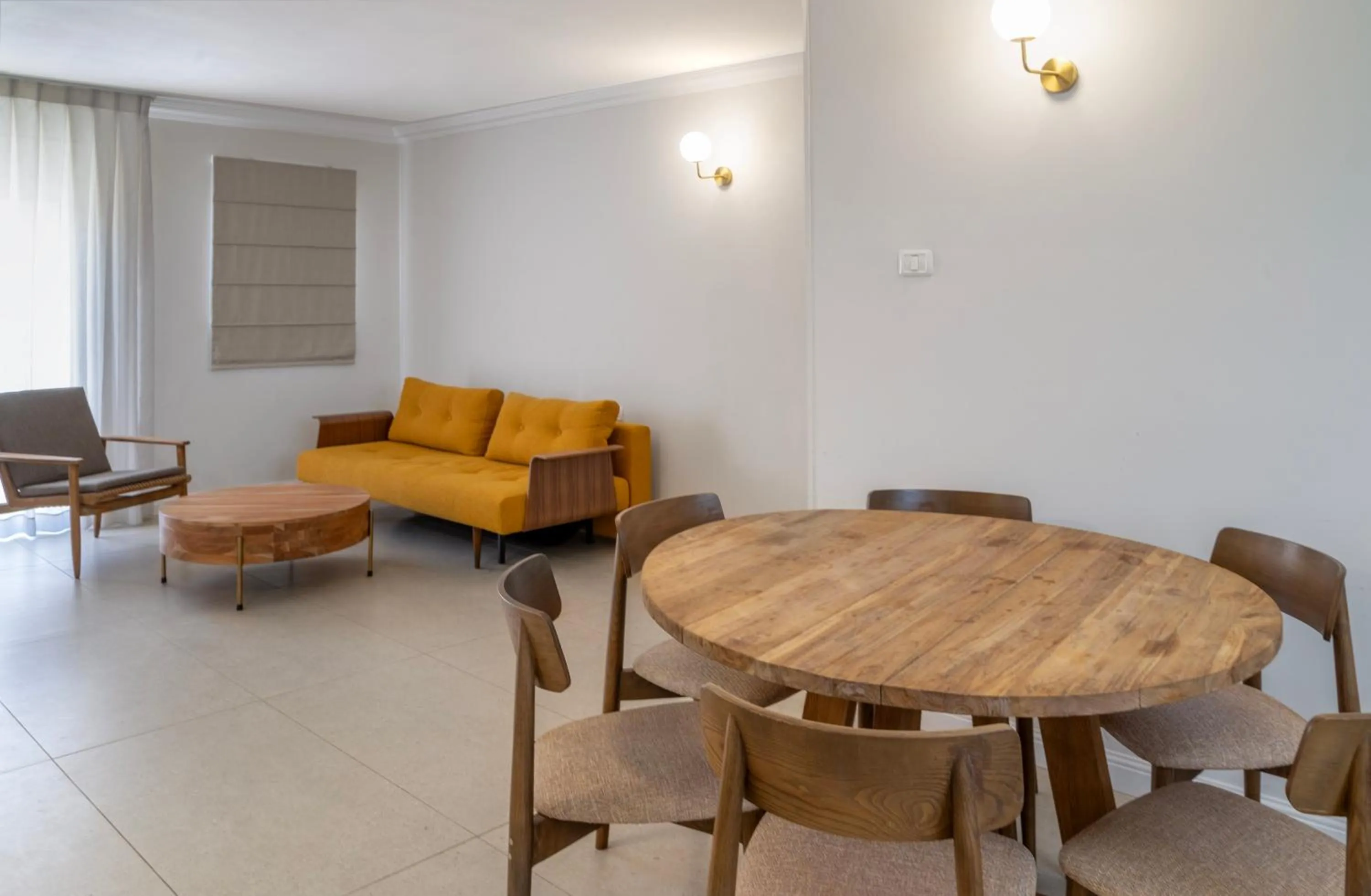 Living room in Ramon Suites by Smart Hotels