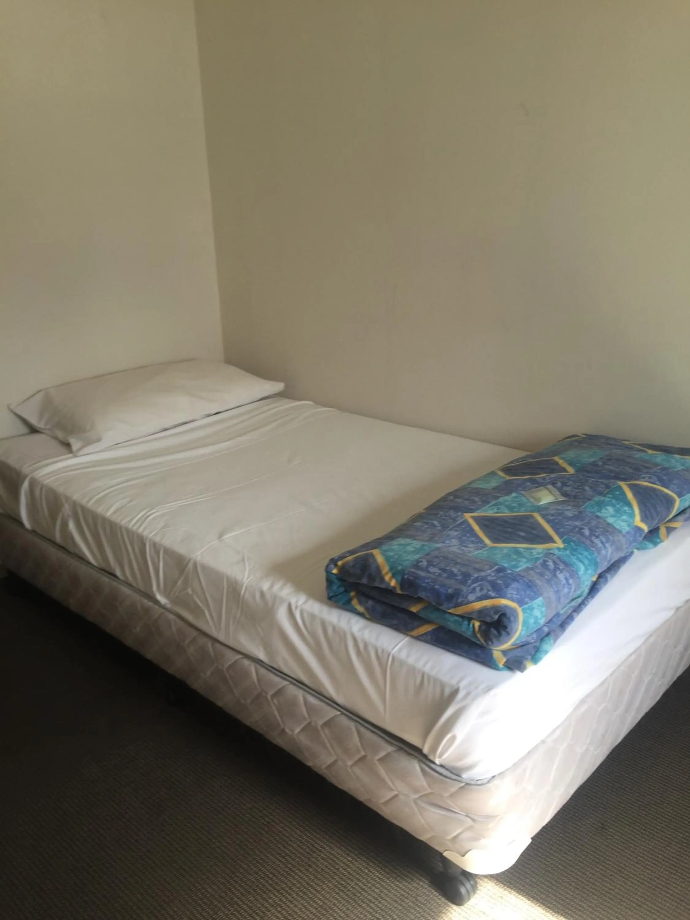 Bed in Western Hotel Ballarat