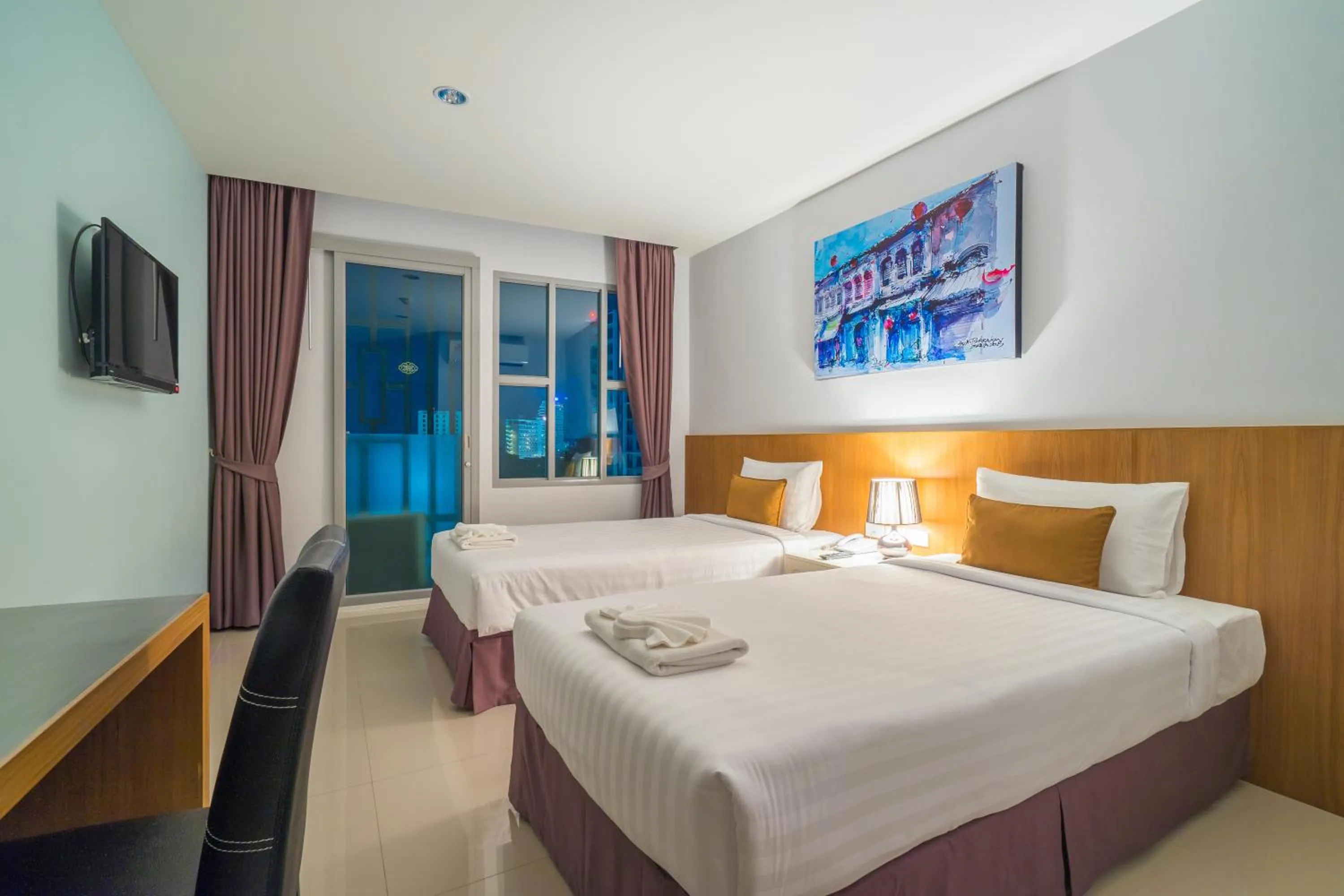 Photo of the whole room, Bed in Vapa Hotel - SHA Extra Plus