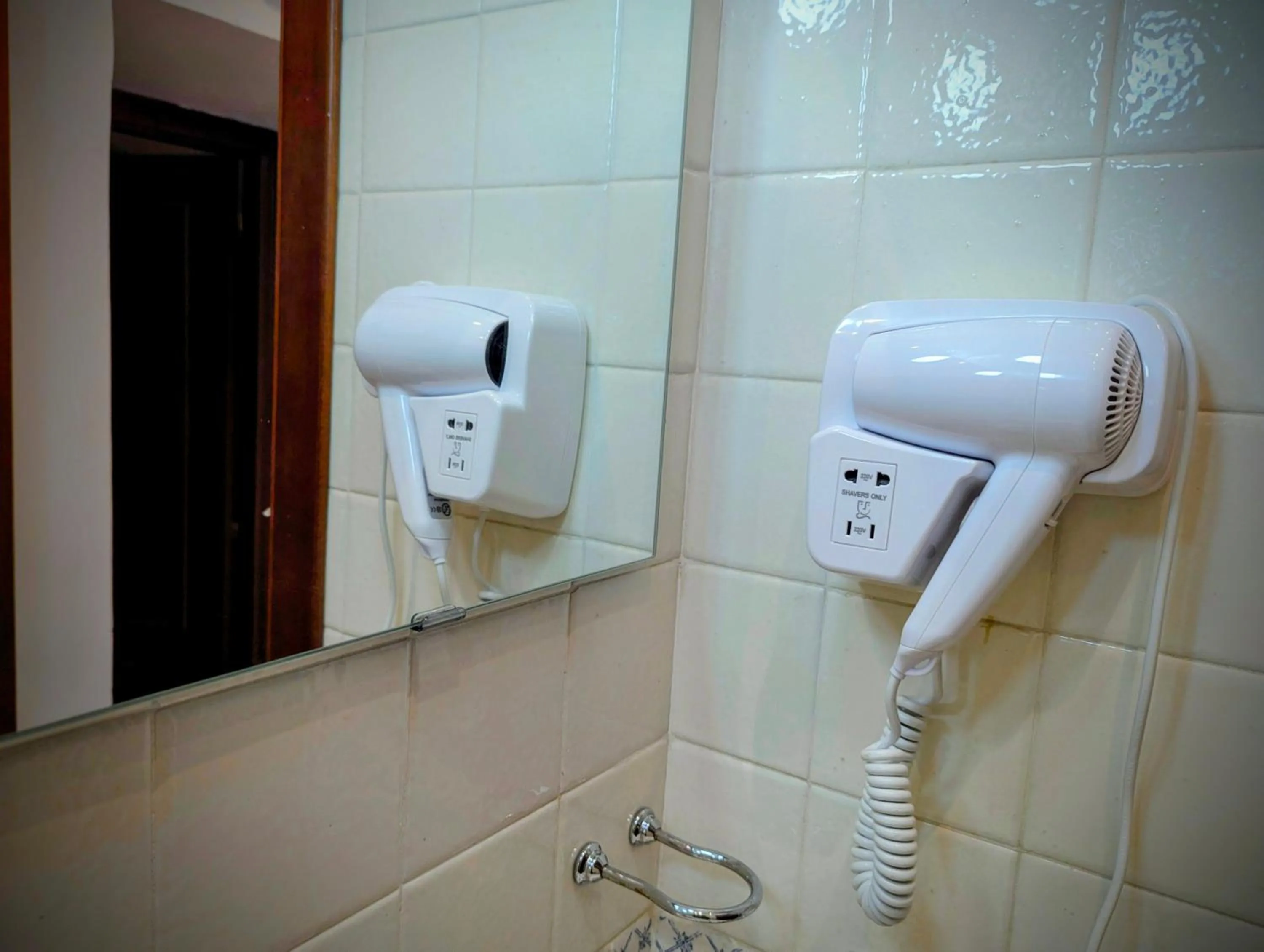 Shower in Locanda Dell'Arte