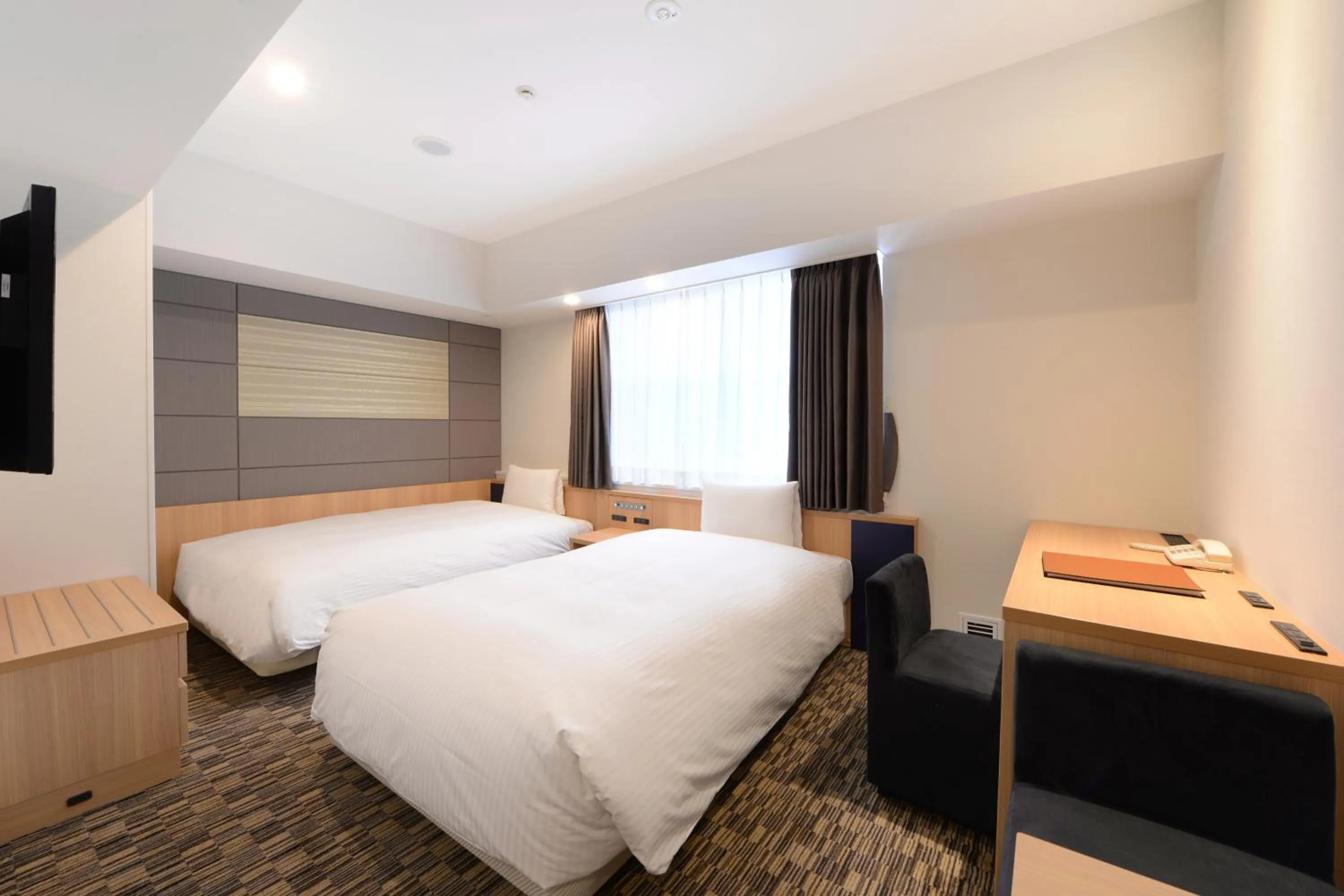 Bed in Vessel Inn Ueno Iriya Station