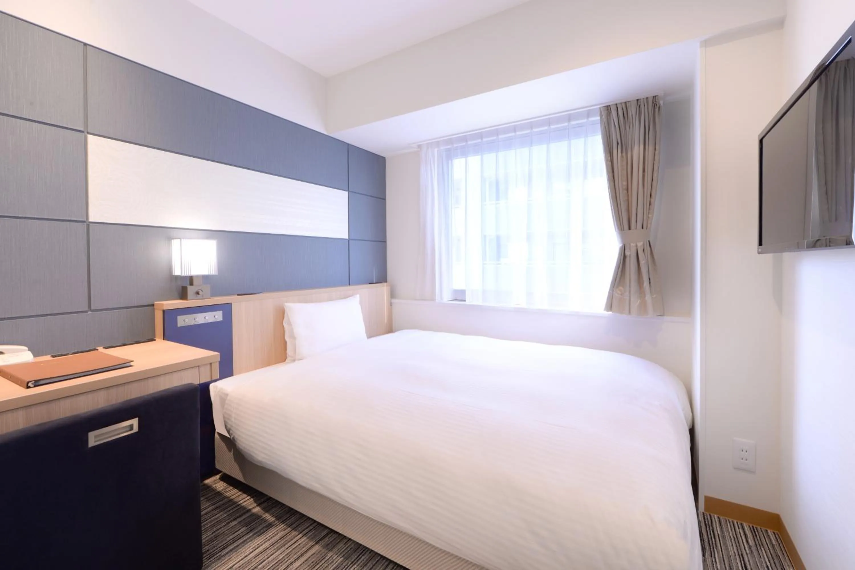 Bed in Vessel Inn Ueno Iriya Station