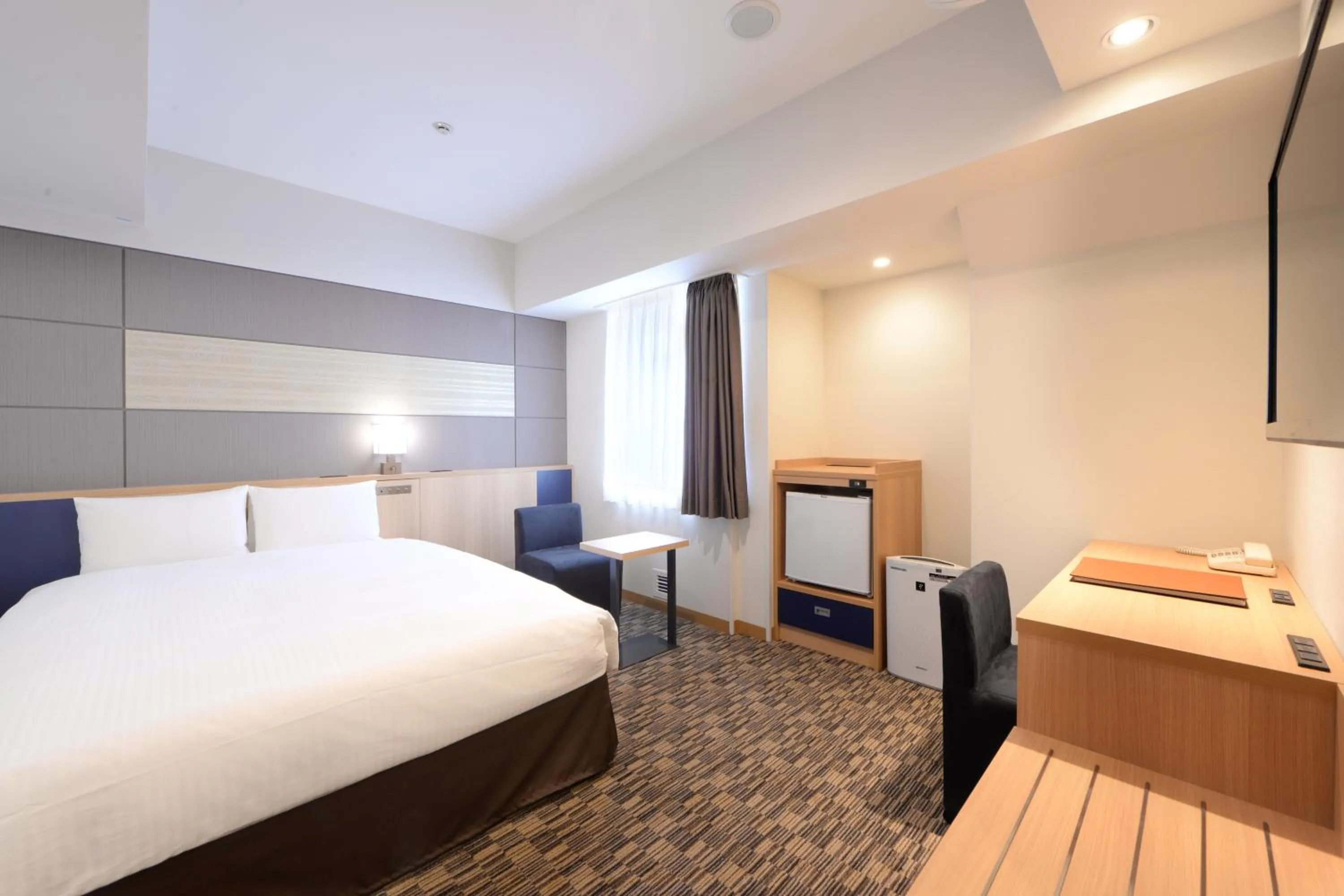 Bed in Vessel Inn Ueno Iriya Station