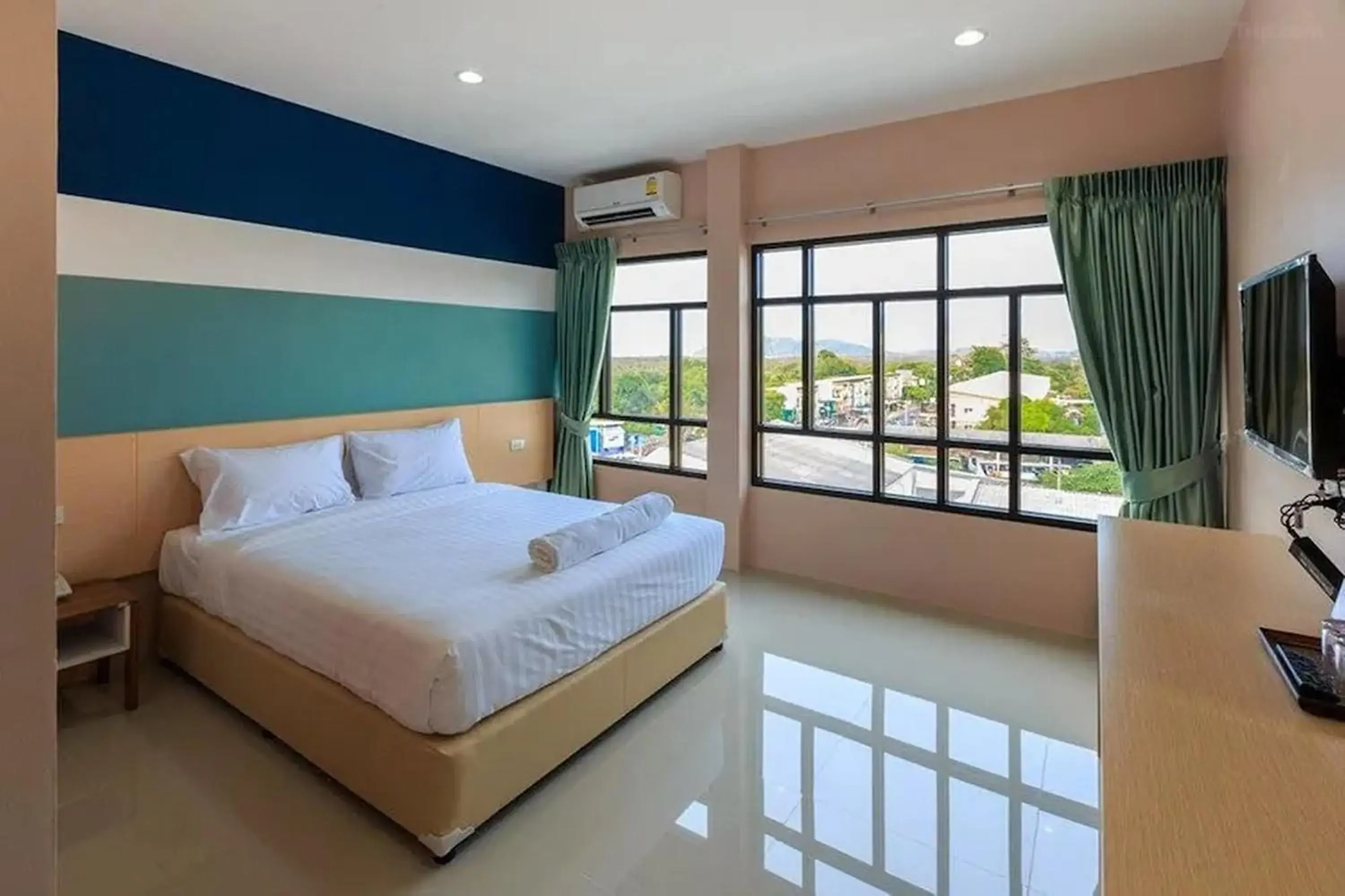 Superior Double Room in JJ Residence Phuket Town Superior Double Room in JJ Residence Phuket Town