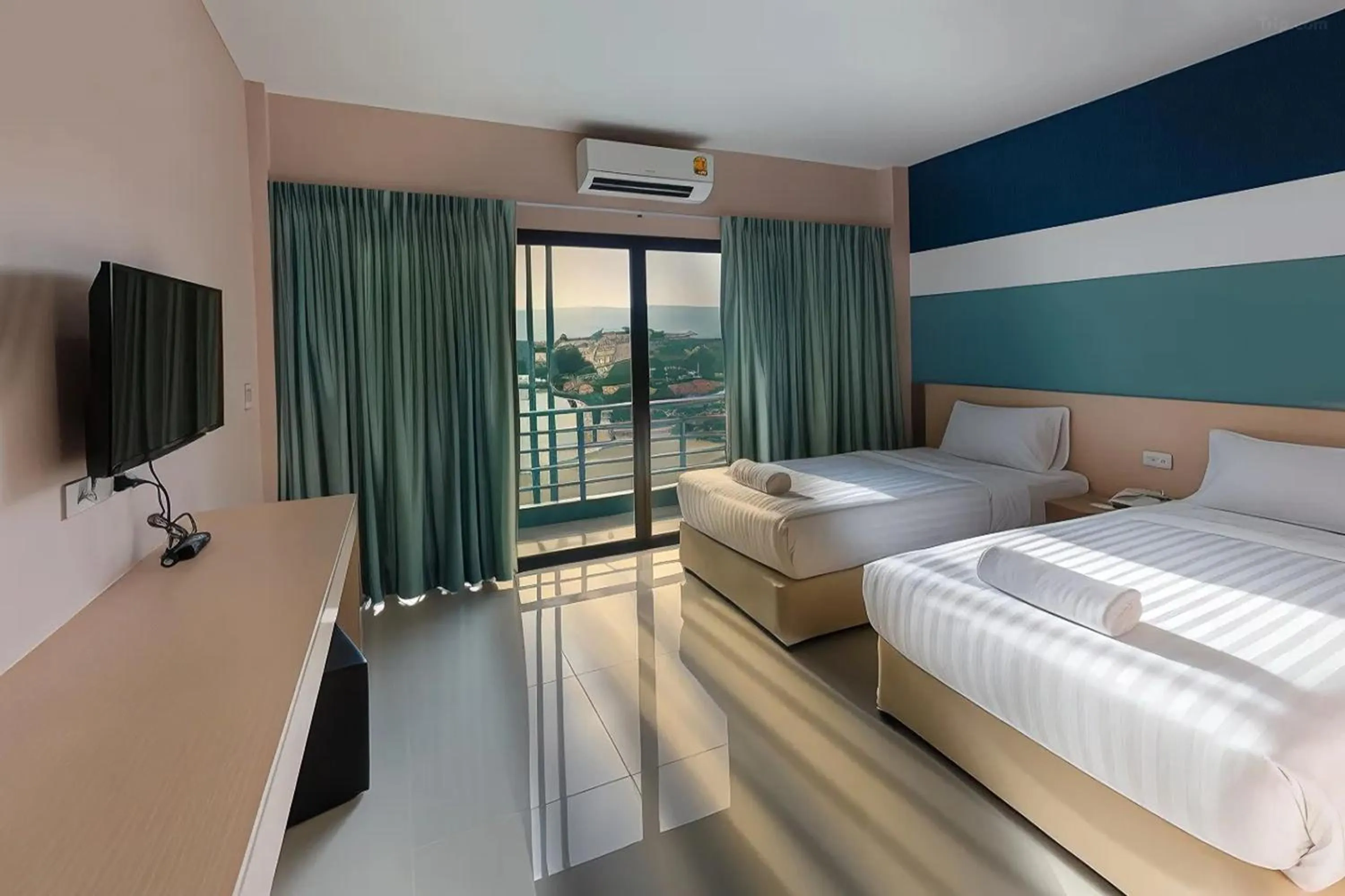 Bed in JJ Residence Phuket Town