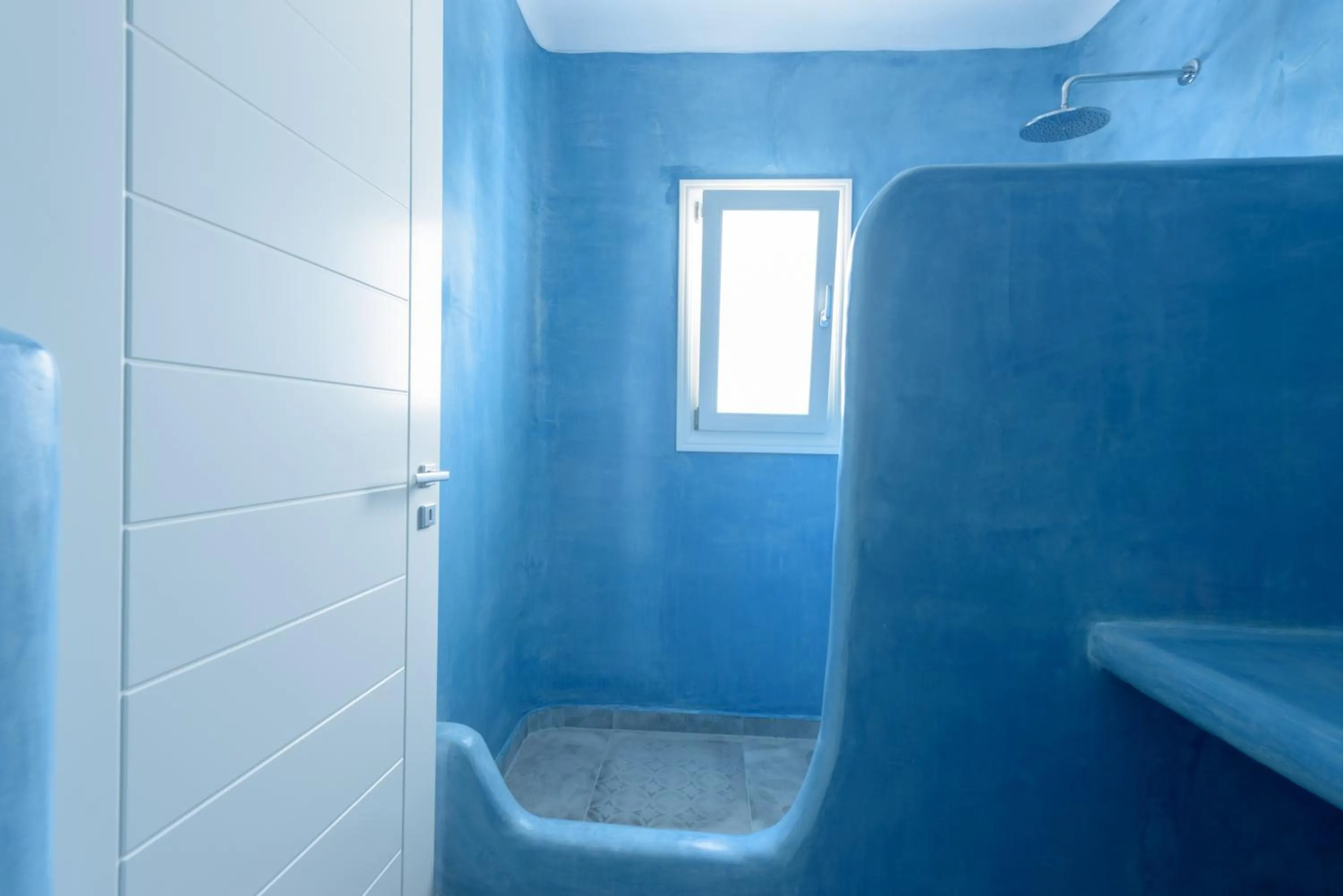 Bathroom in Anemomilos