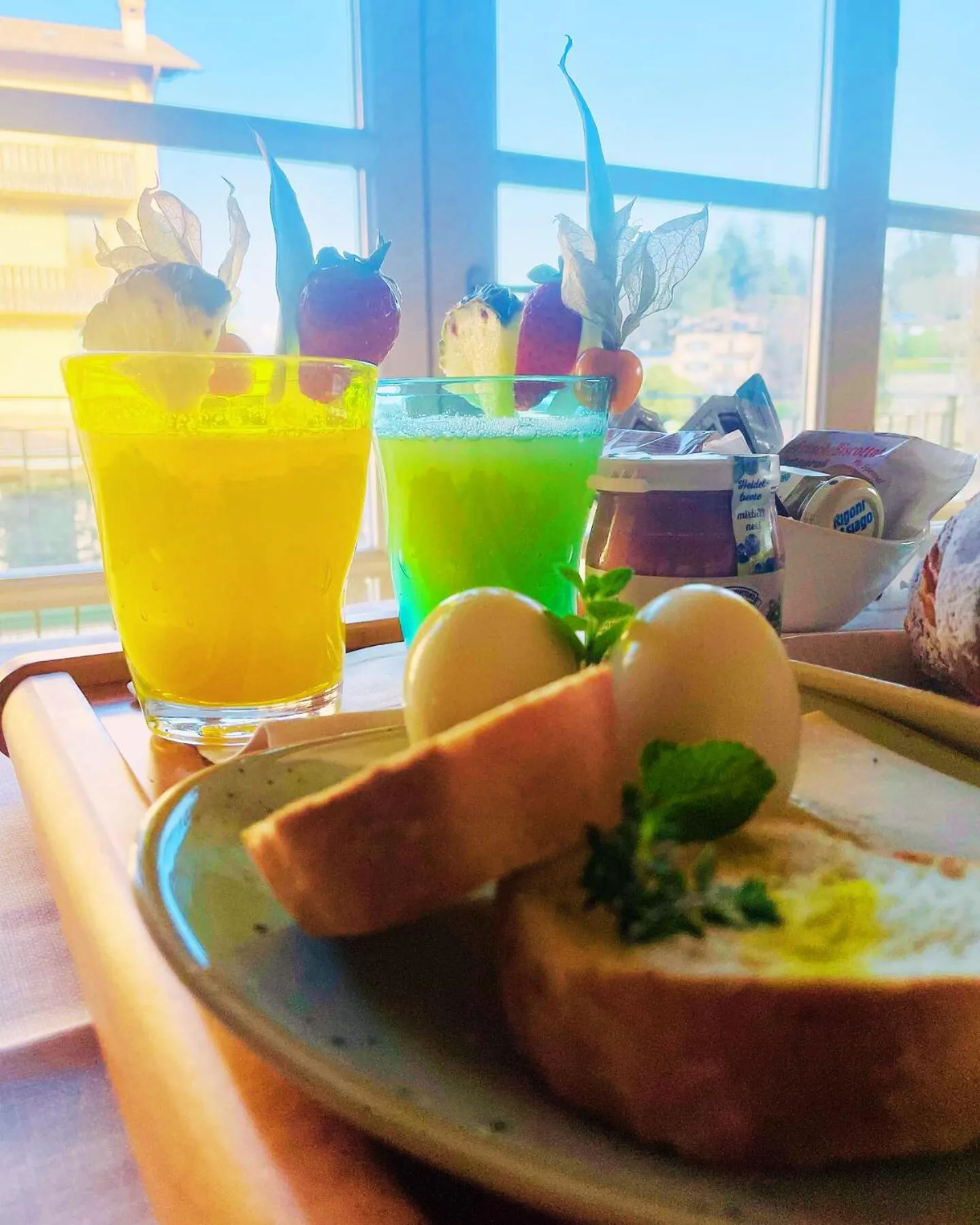 Food and drinks in T'AMI Hotel Resort Spa