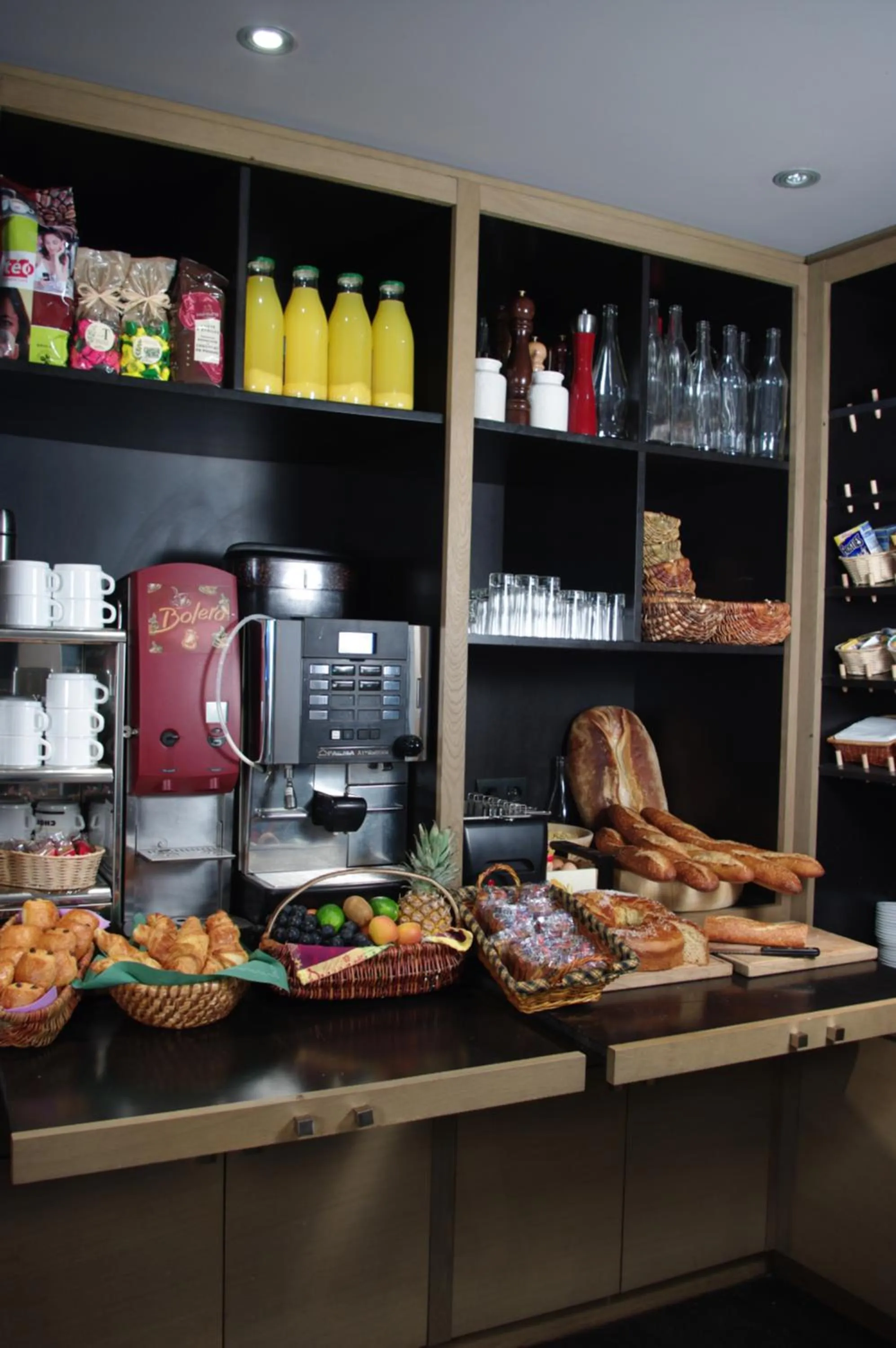 Continental breakfast in Hôtel-Restaurant Logis l'Aubrac Laguiole