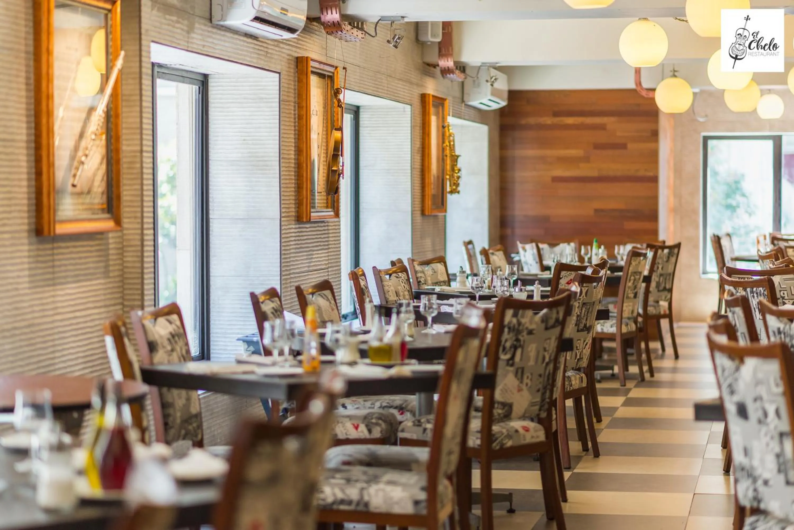 Restaurant/places to eat in Hotel Panamericano