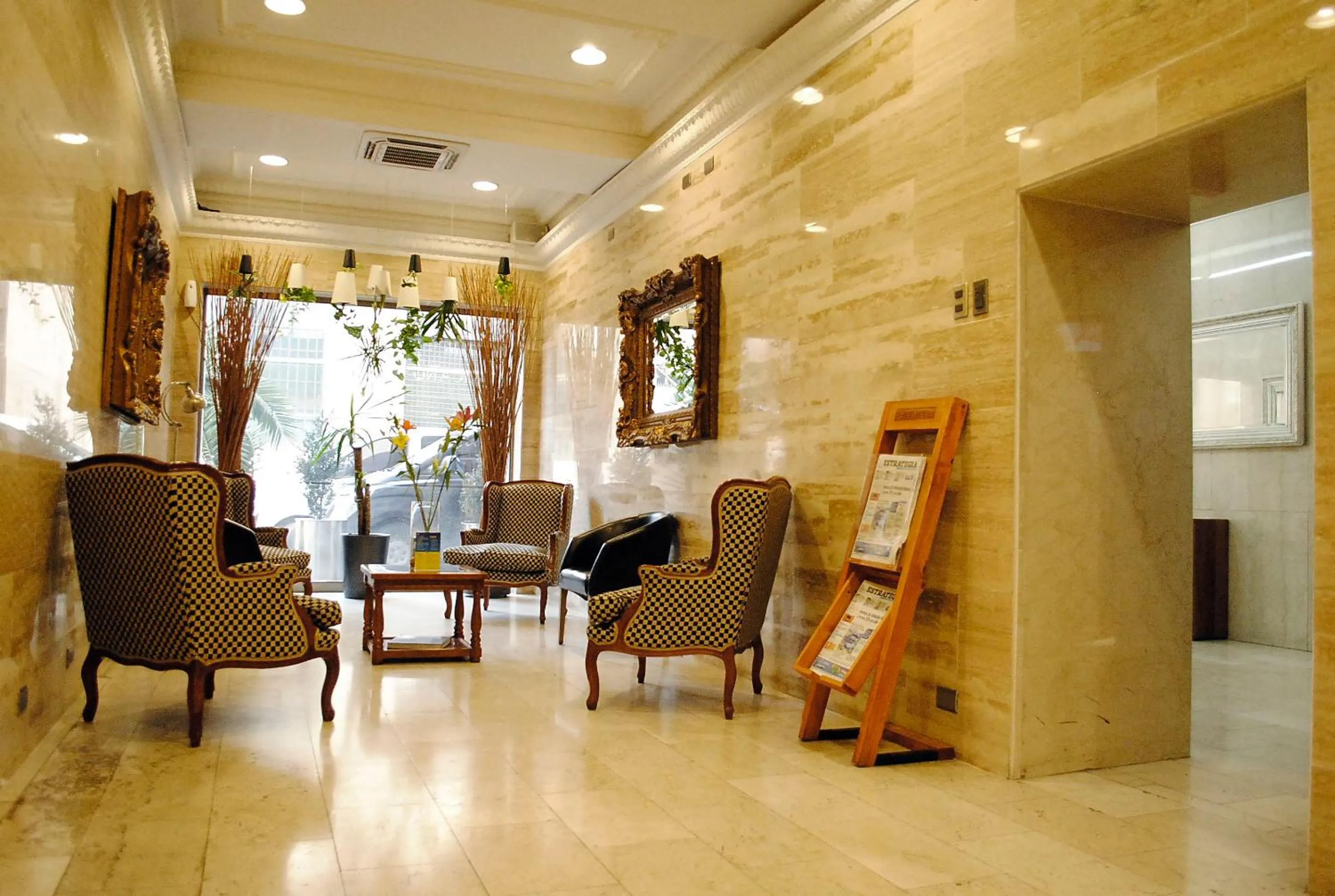 Lounge or bar in Hotel Panamericano