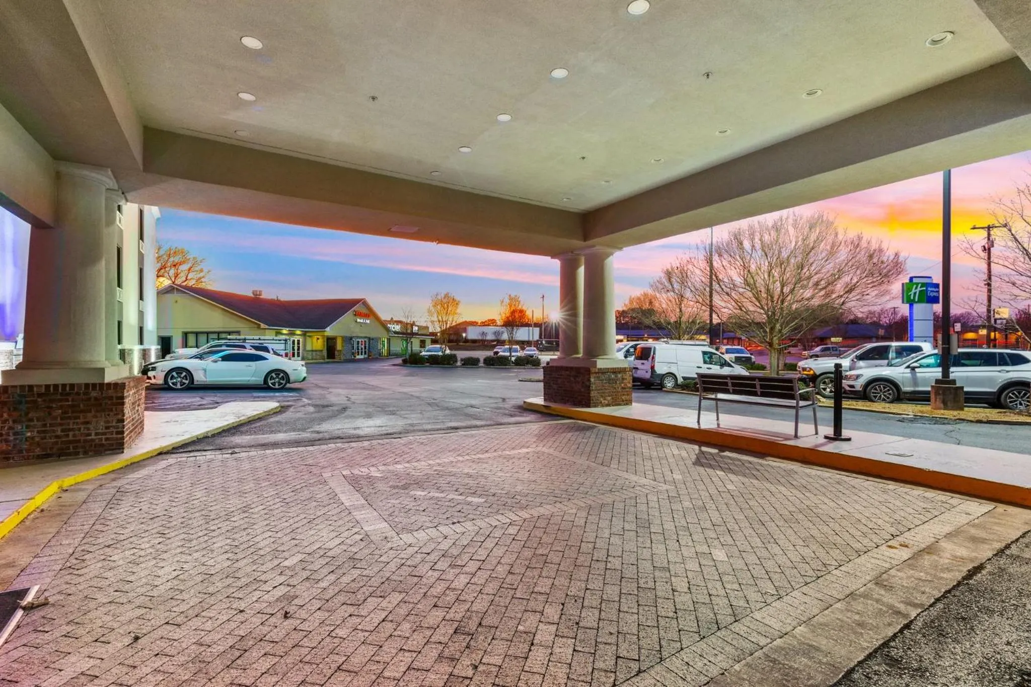 Property building in Holiday Inn Express New Albany by IHG