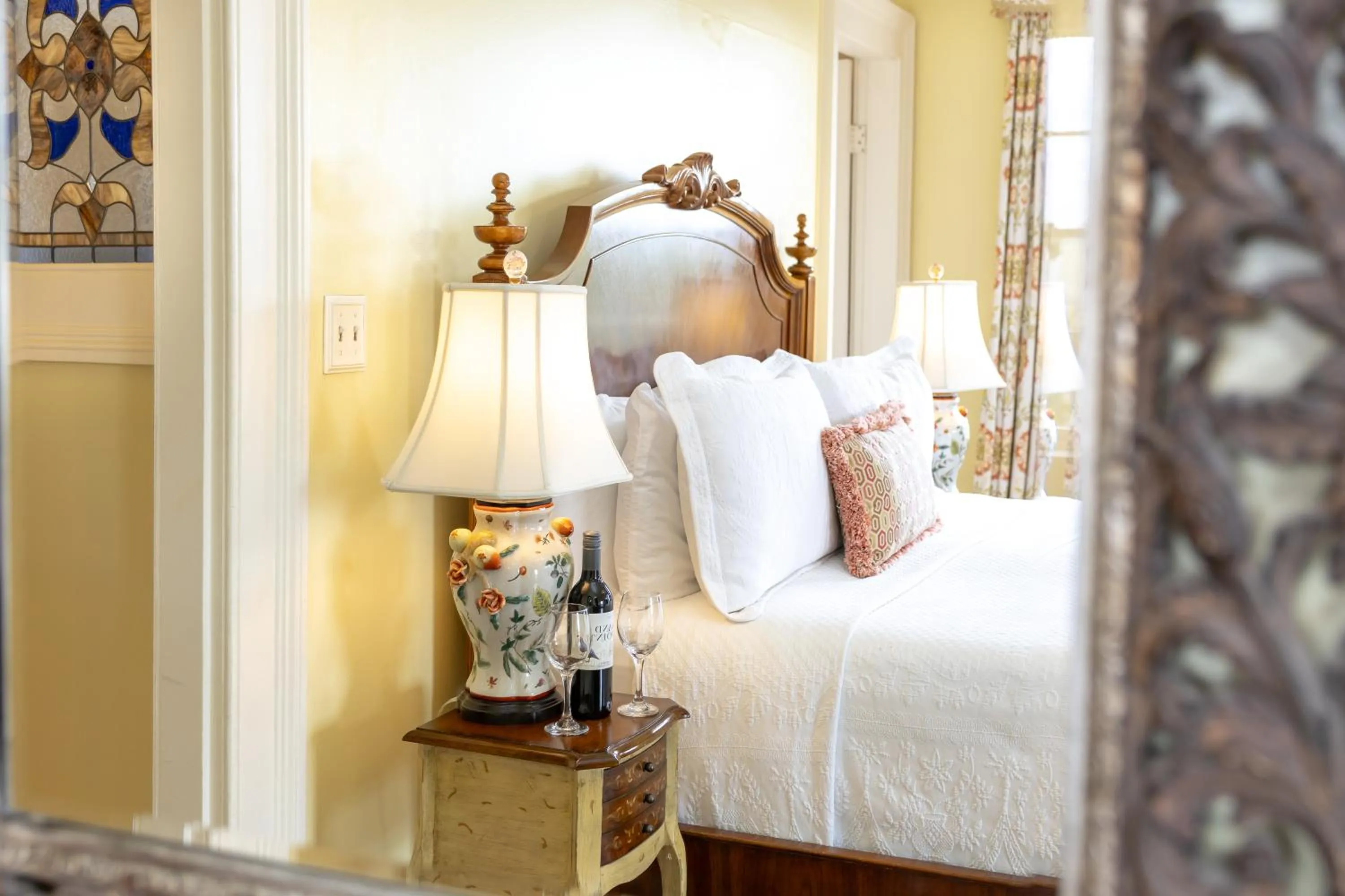 Bed in The Gastonian, Historic Inns of Savannah Collection