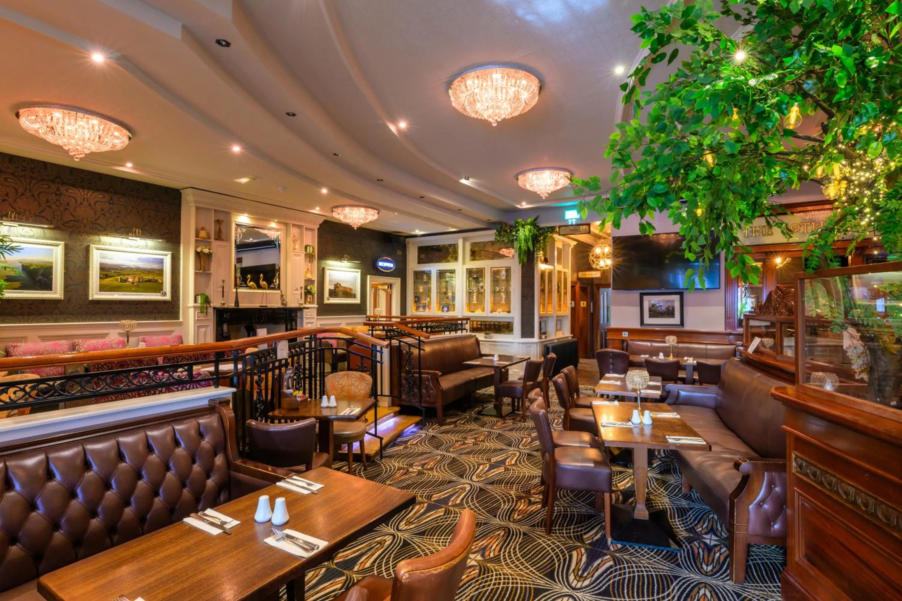 Restaurant/places to eat in Flagstaff Lodge