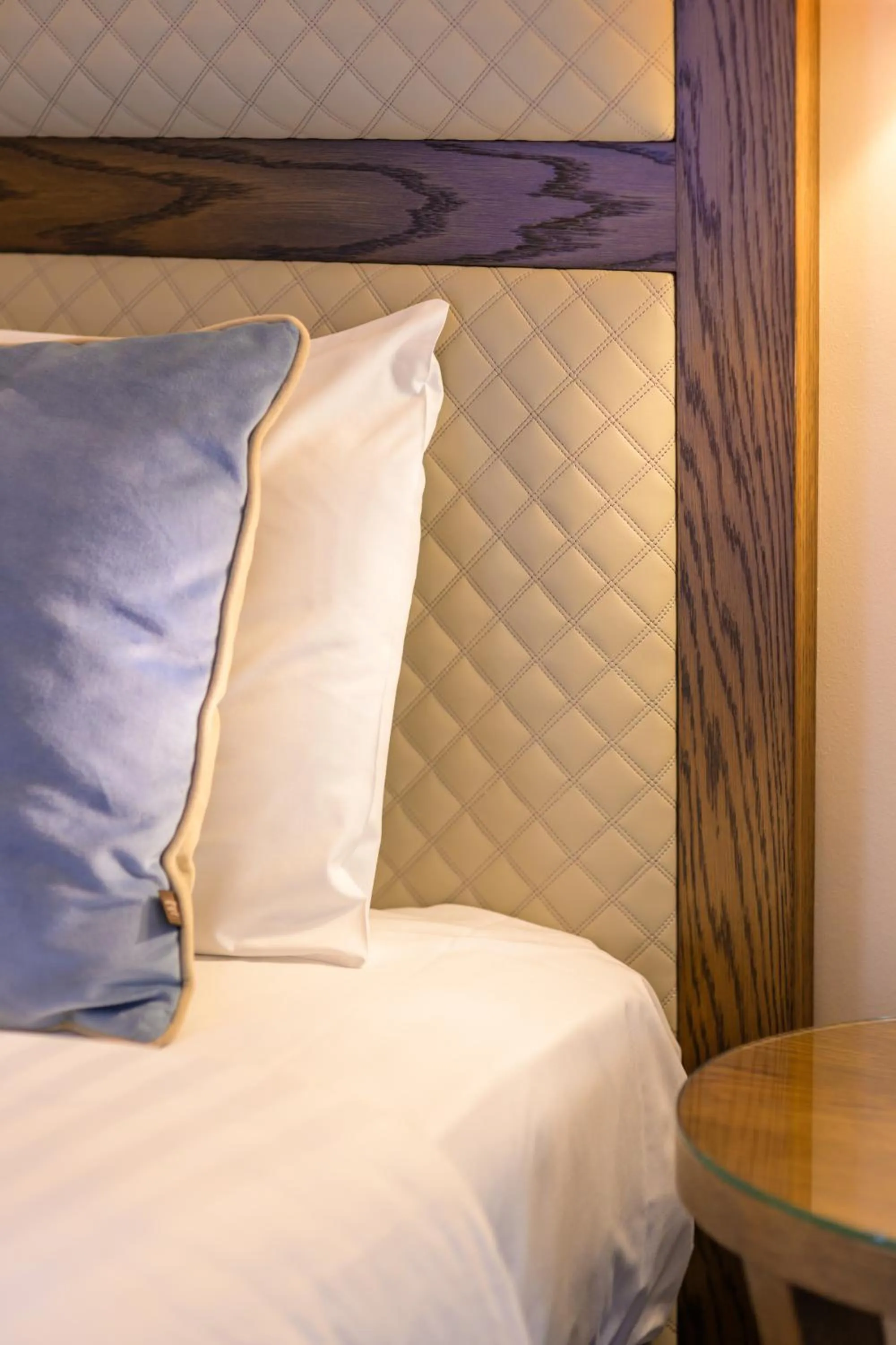 Bed in Flagstaff Lodge