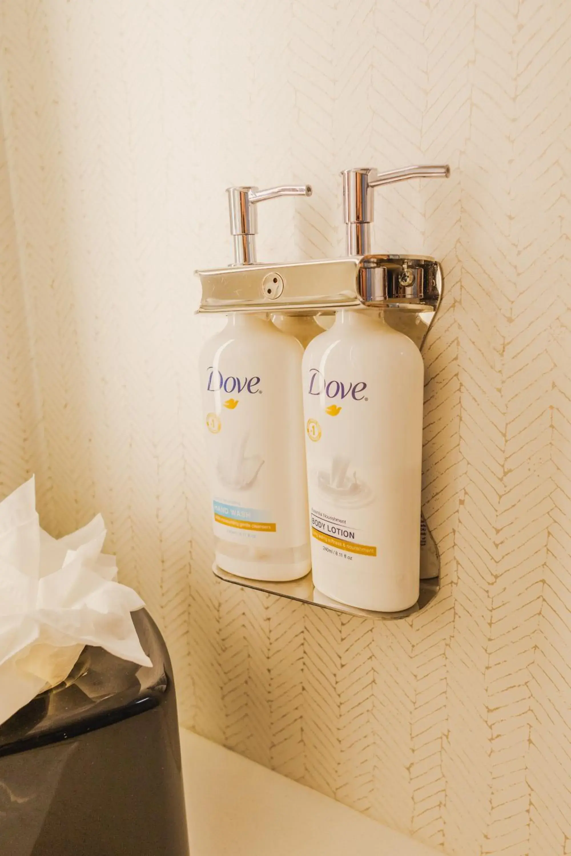 Standard Queen Room with Two Queen Beds in Holiday Inn Macon North by IHG Standard Queen Room with Two Queen Beds in Holiday Inn Macon North by IHG