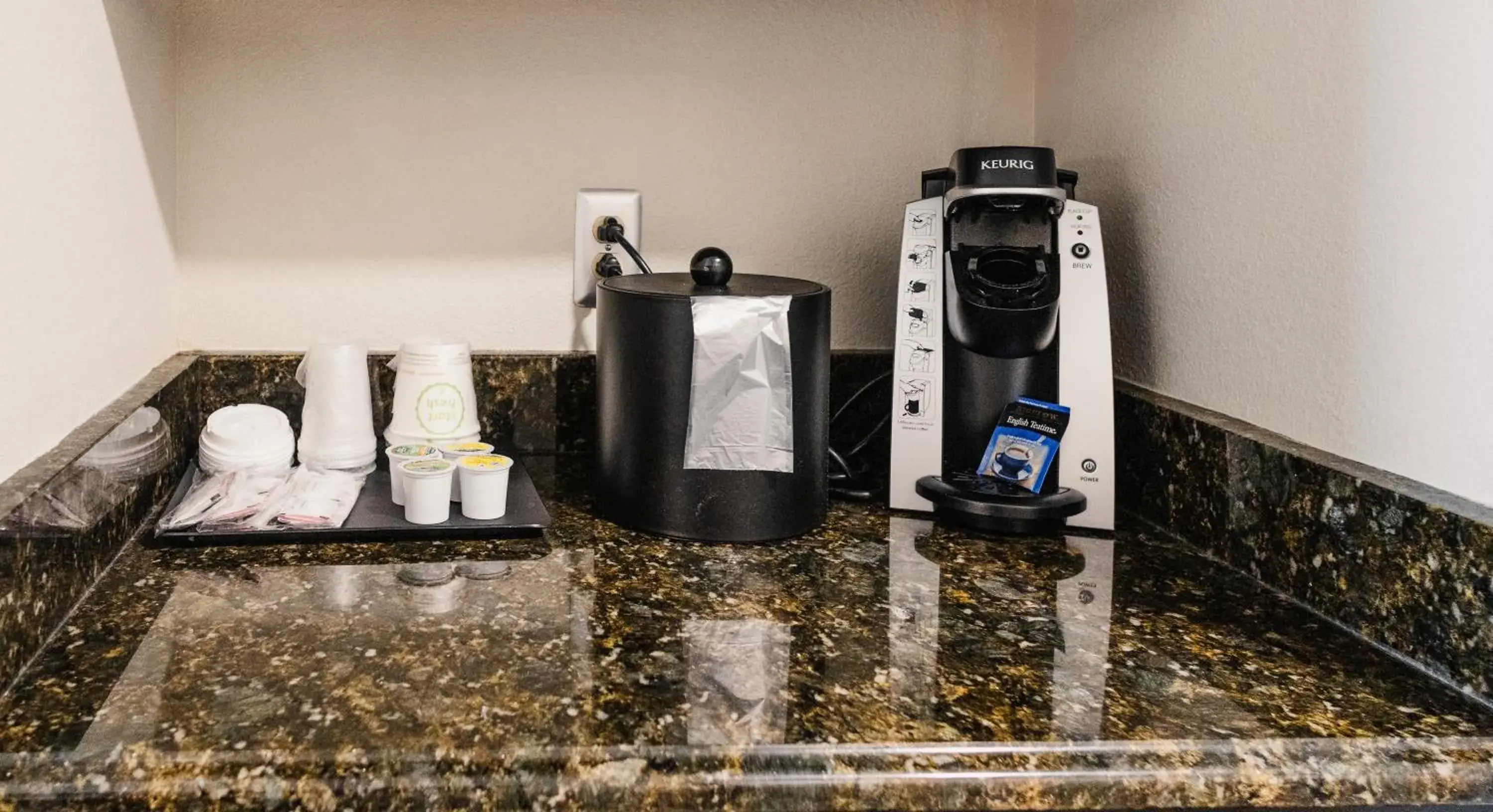 Standard Room in Holiday Inn Macon North by IHG Standard Room in Holiday Inn Macon North by IHG