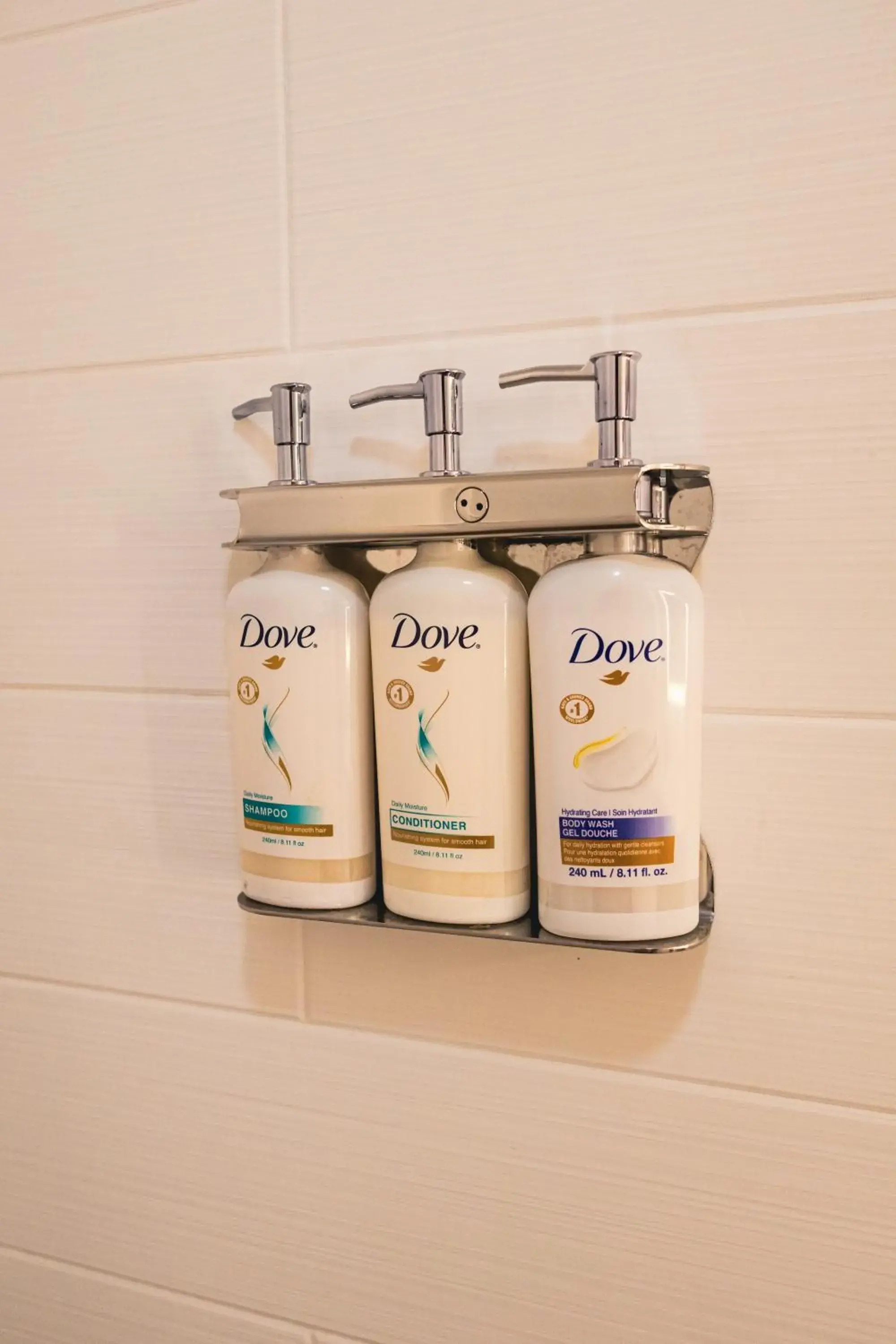 Queen Room with Bath Tub - Disability Access/Non-Smoking in Holiday Inn Macon North by IHG Queen Room with Bath Tub - Disability Access/Non-Smoking in Holiday Inn Macon North by IHG