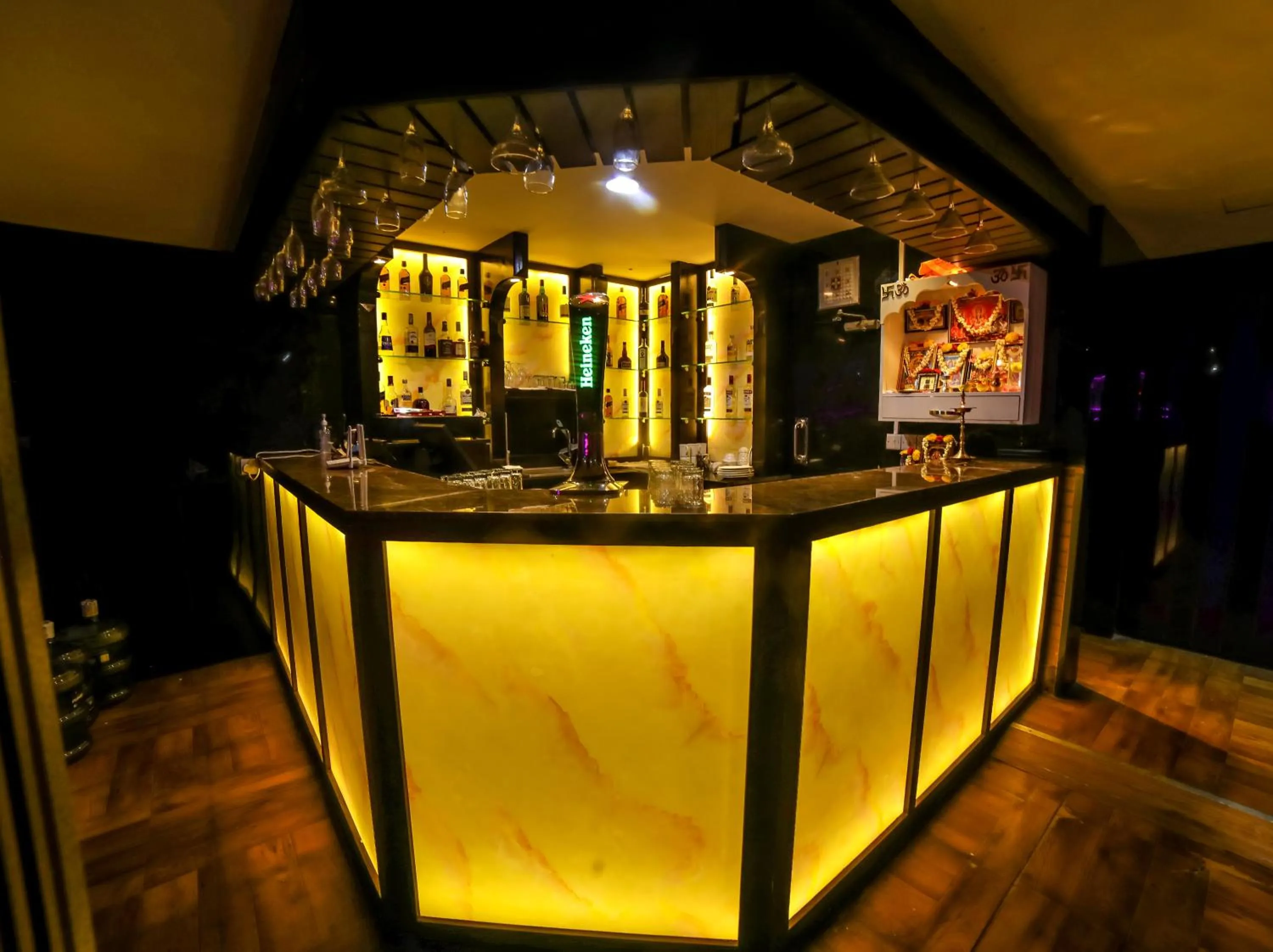 Lounge or bar in Hyde Park Hotel